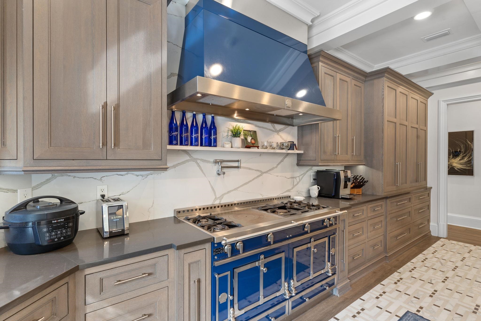 3891 Windbrook Court