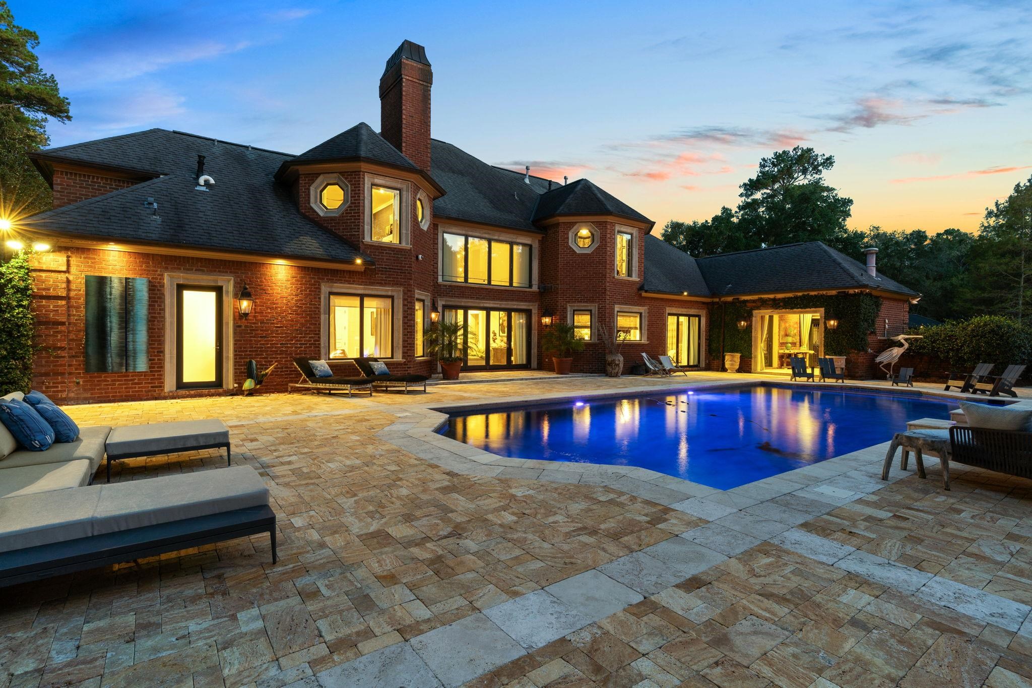 3891 Windbrook Court