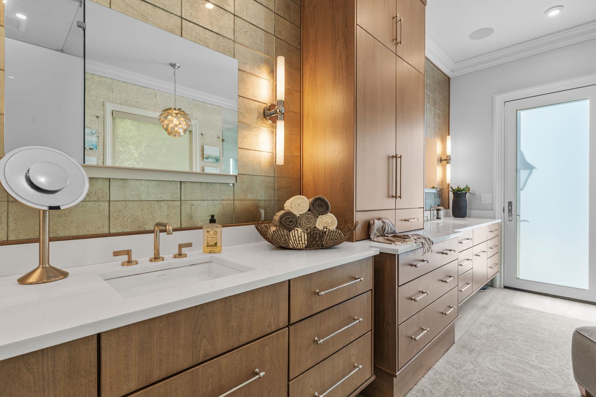 3891 Windbrook Court