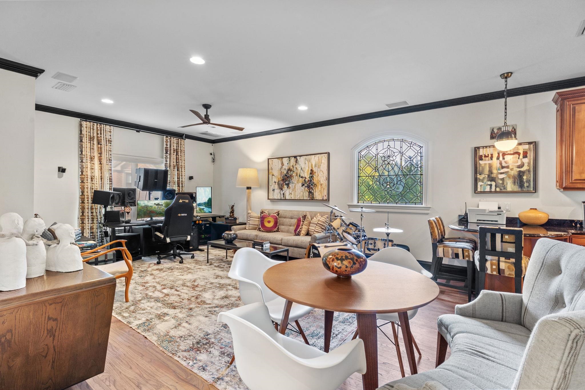 3891 Windbrook Court