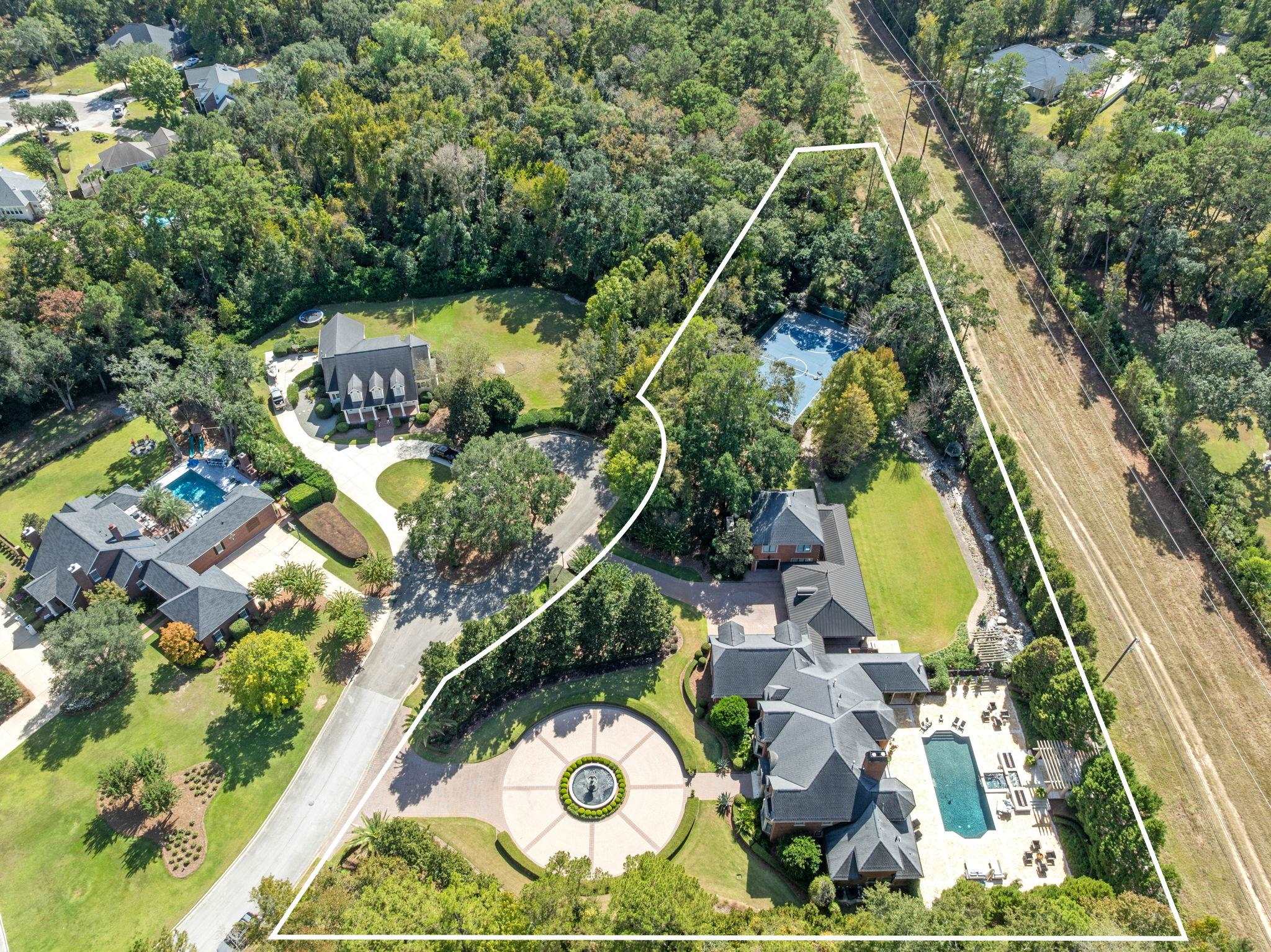 3891 Windbrook Court