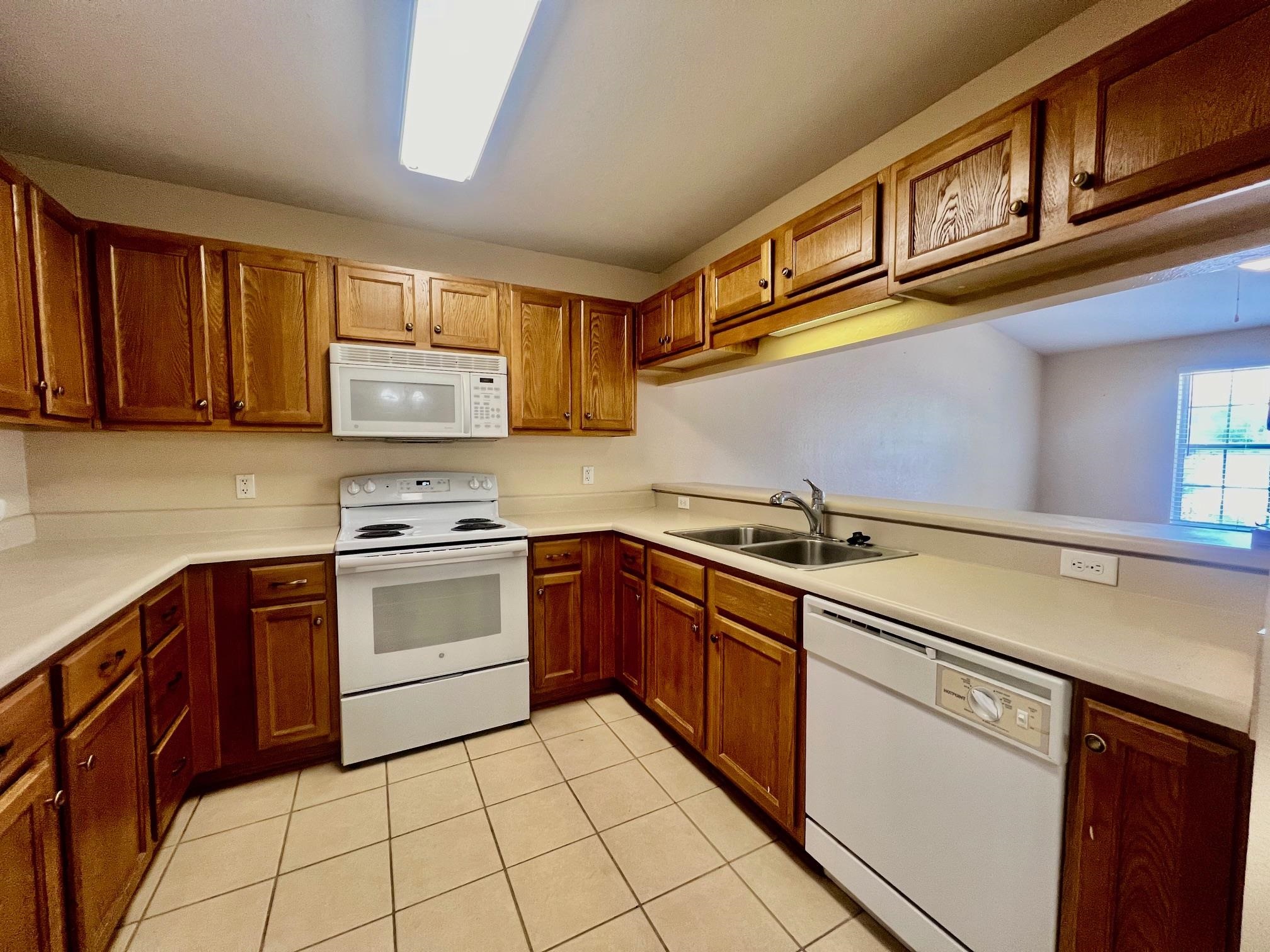 4434 Gearhart Road Unit: 2902