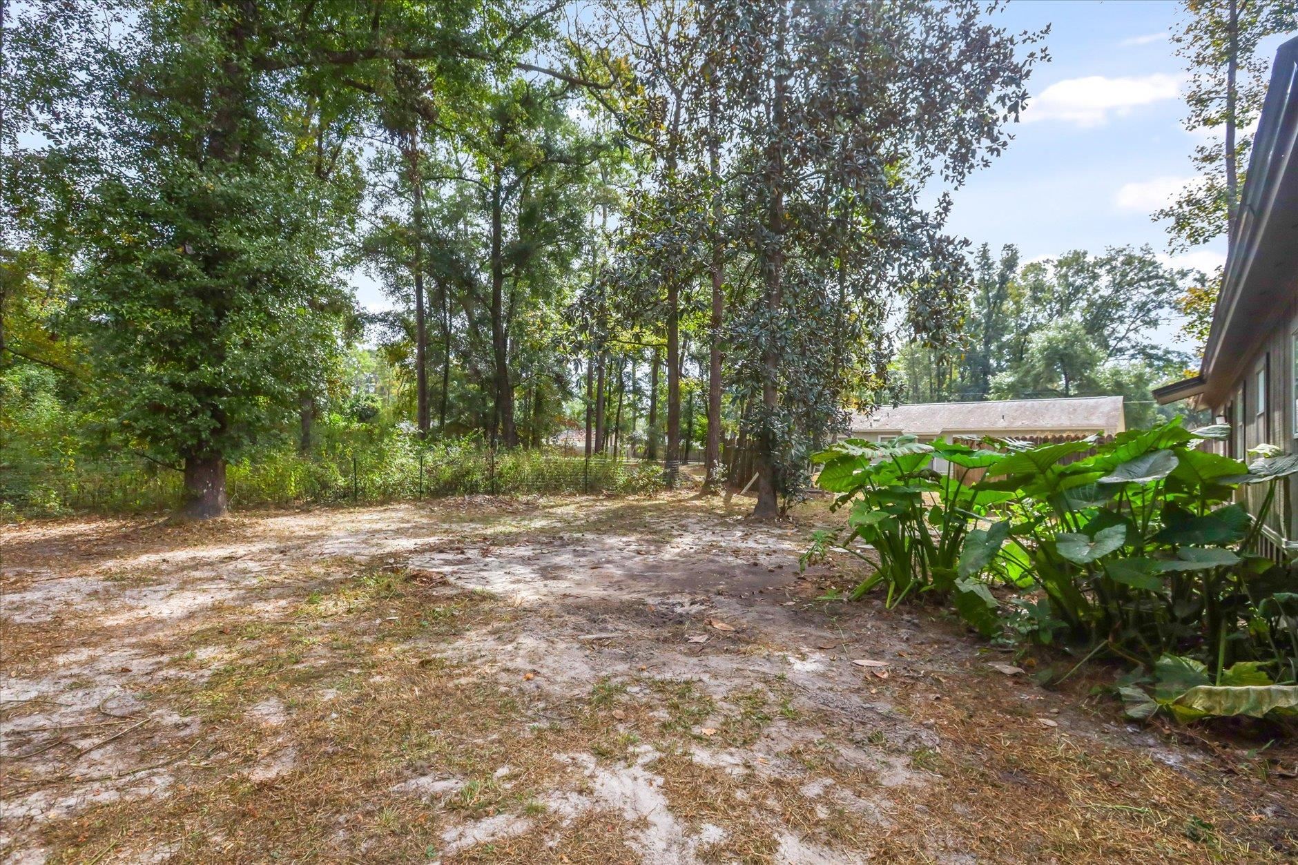 9425 Hackberry Lane
