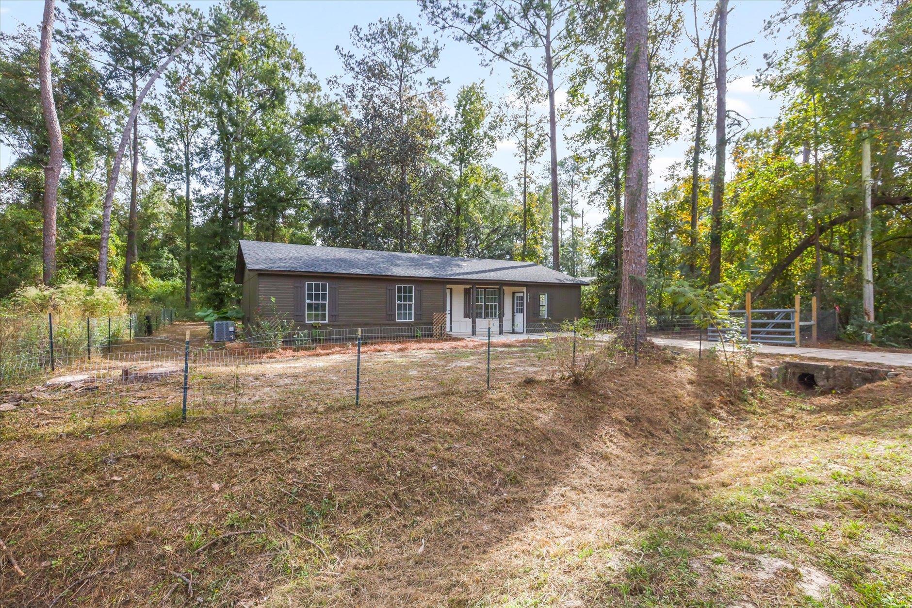 9425 Hackberry Lane