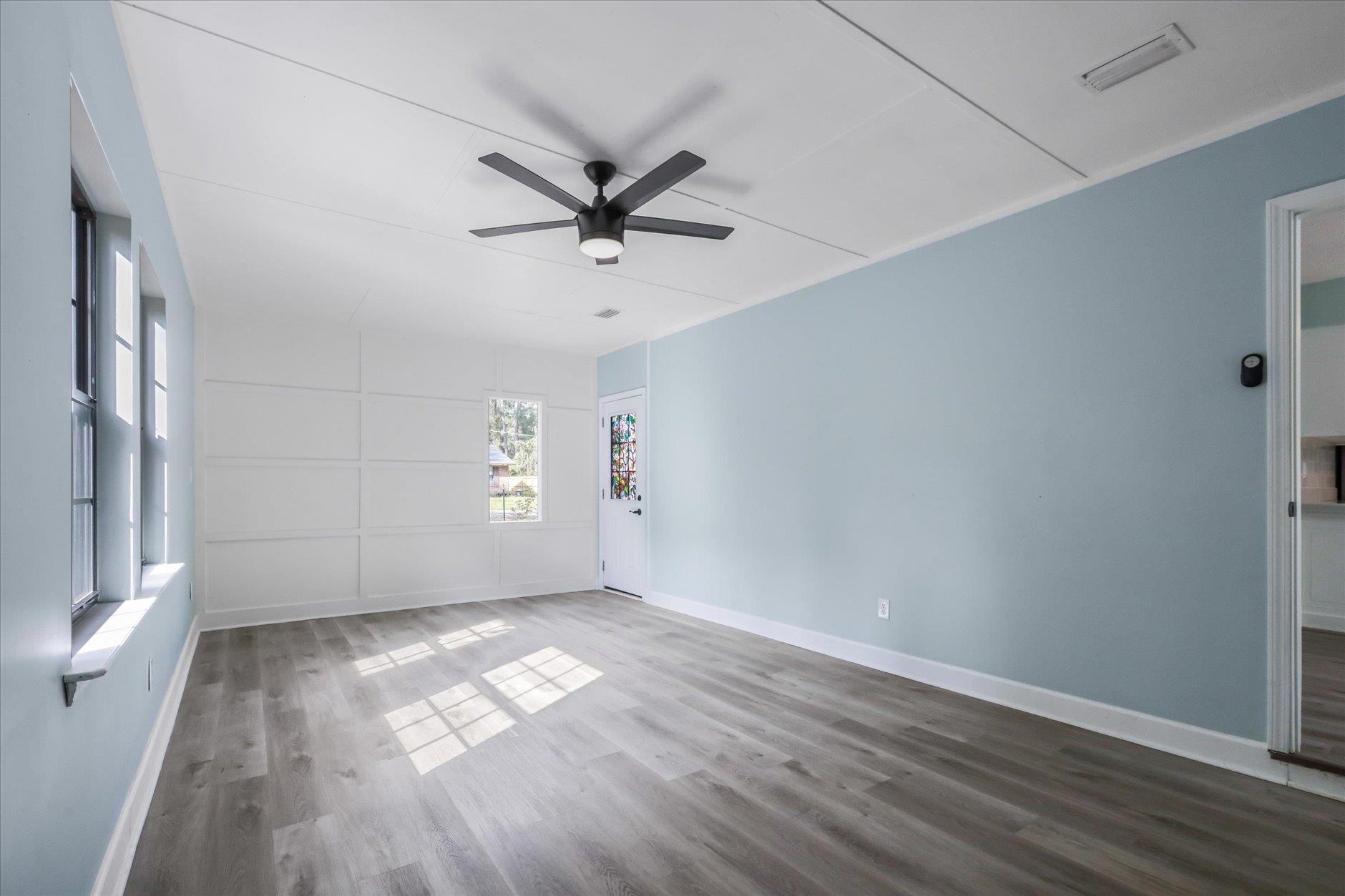 9425 Hackberry Lane
