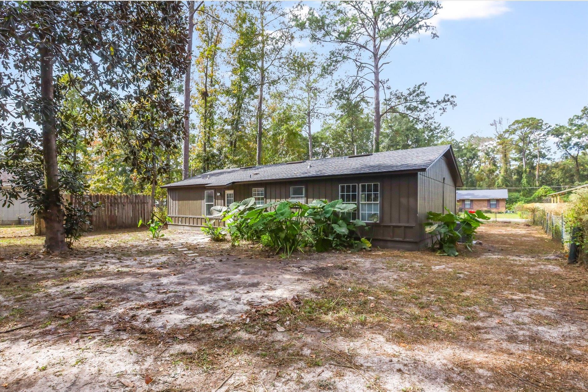9425 Hackberry Lane