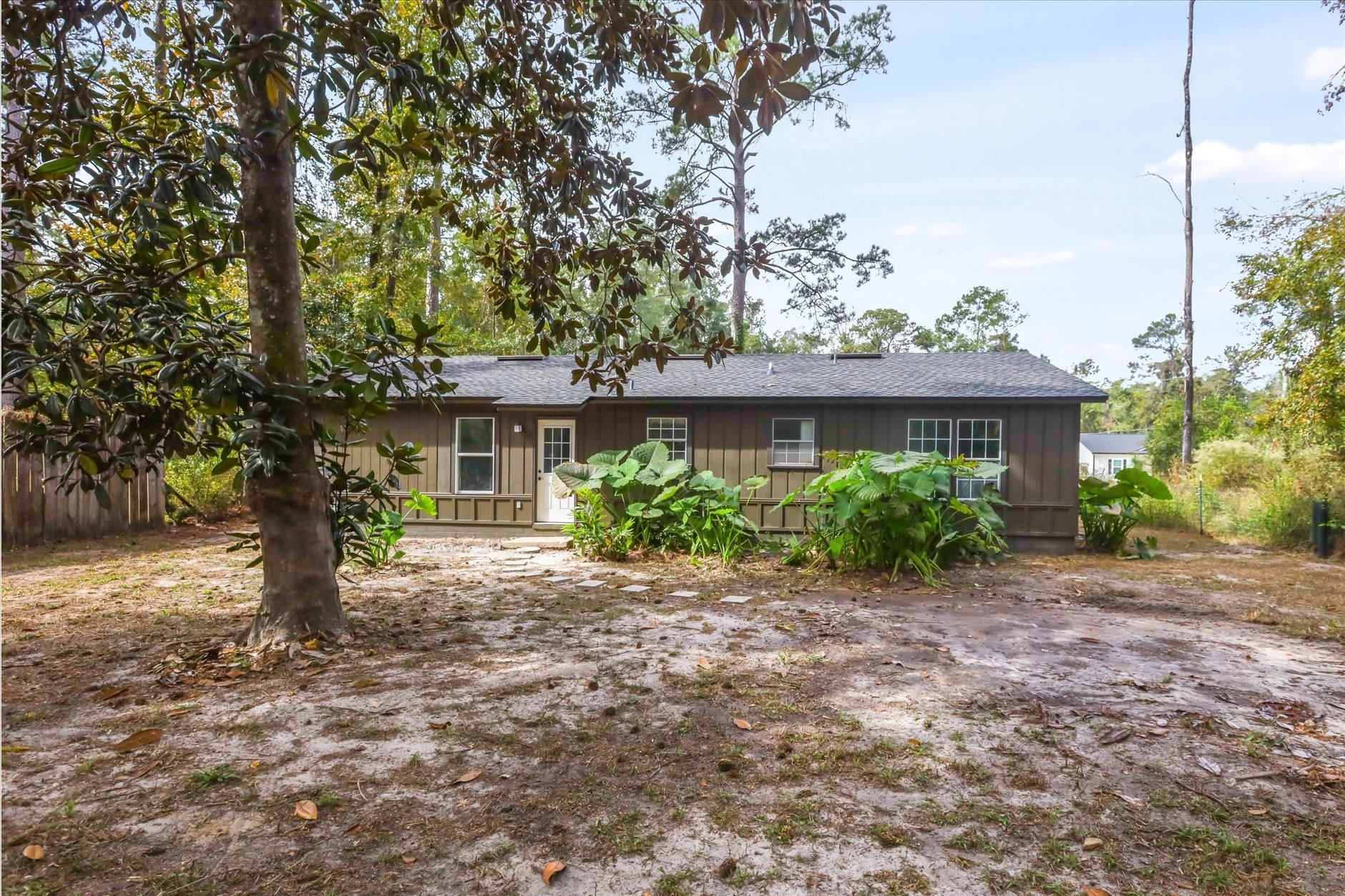 9425 Hackberry Lane