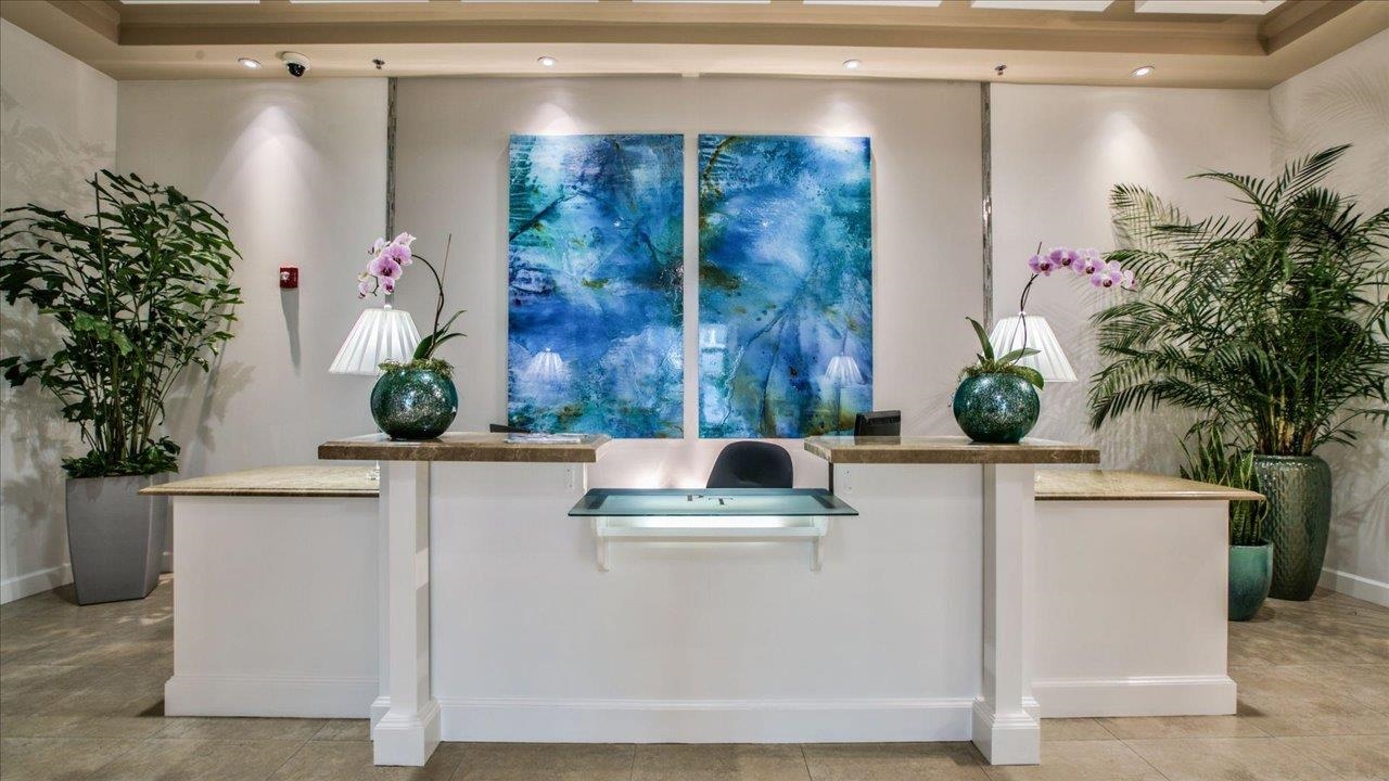 300 S Duval #2209 Street Unit: 2209