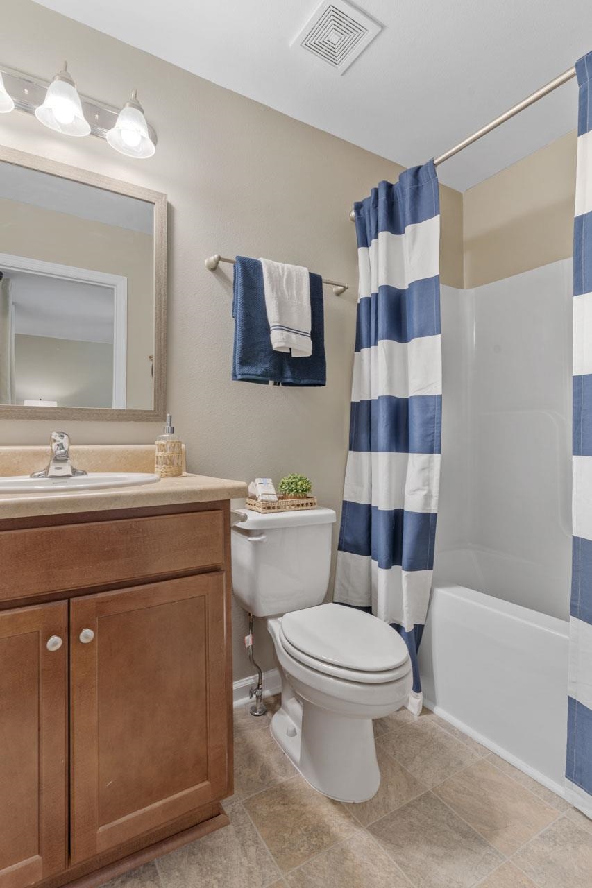 2017 Tyson Green Avenue Unit: 202