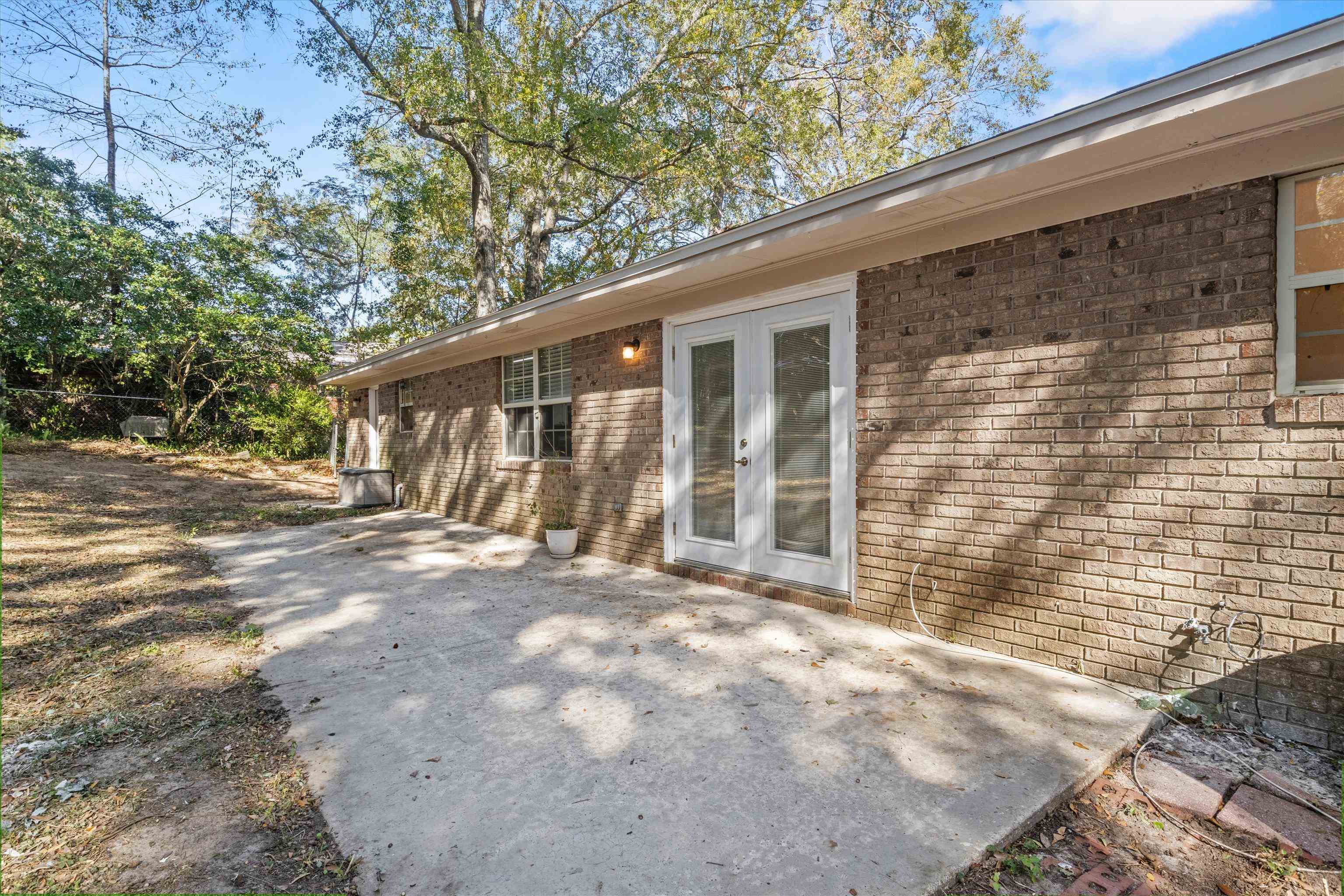 1449 Oldfield Drive