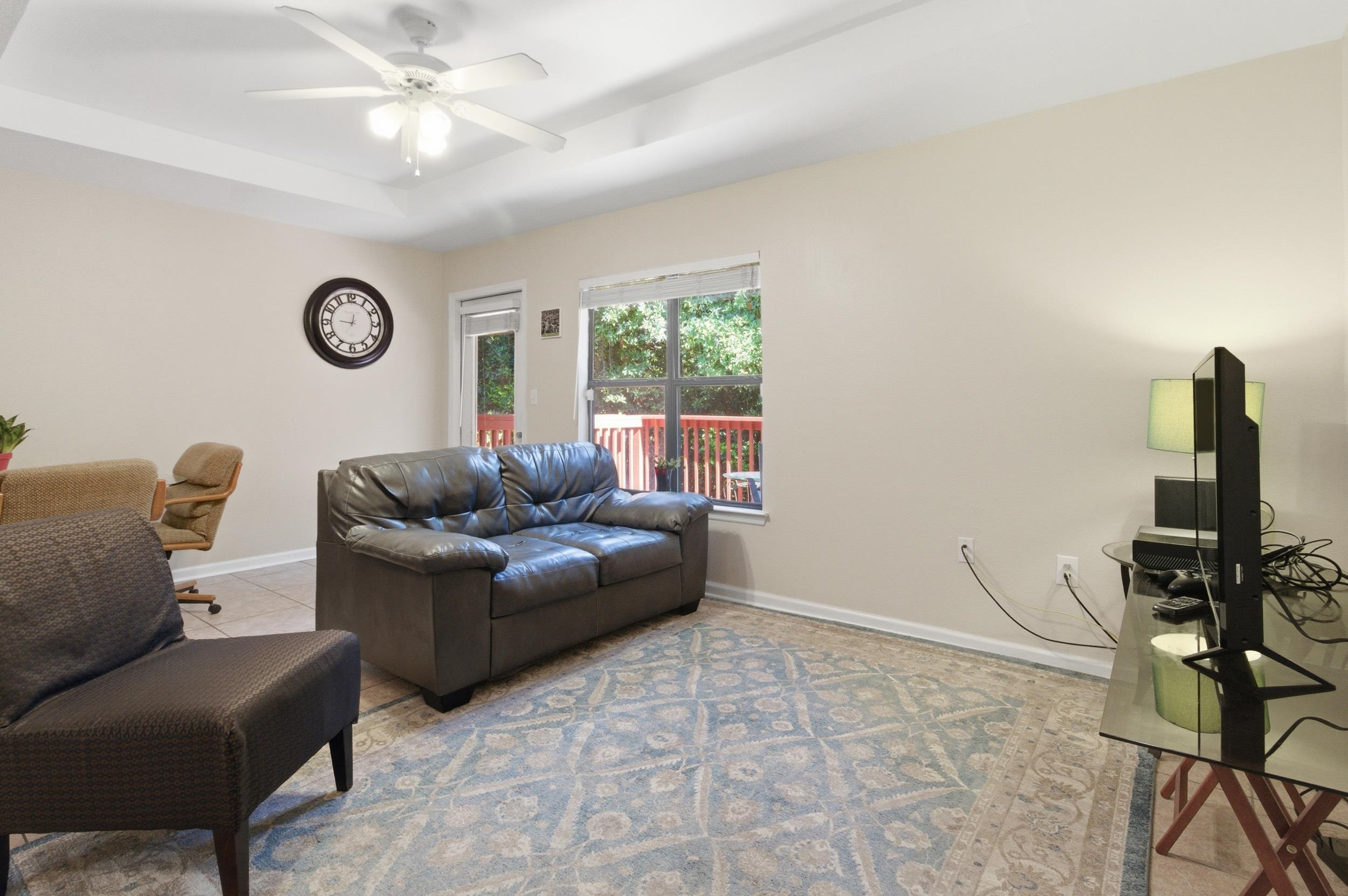 741 White Drive Unit: 32