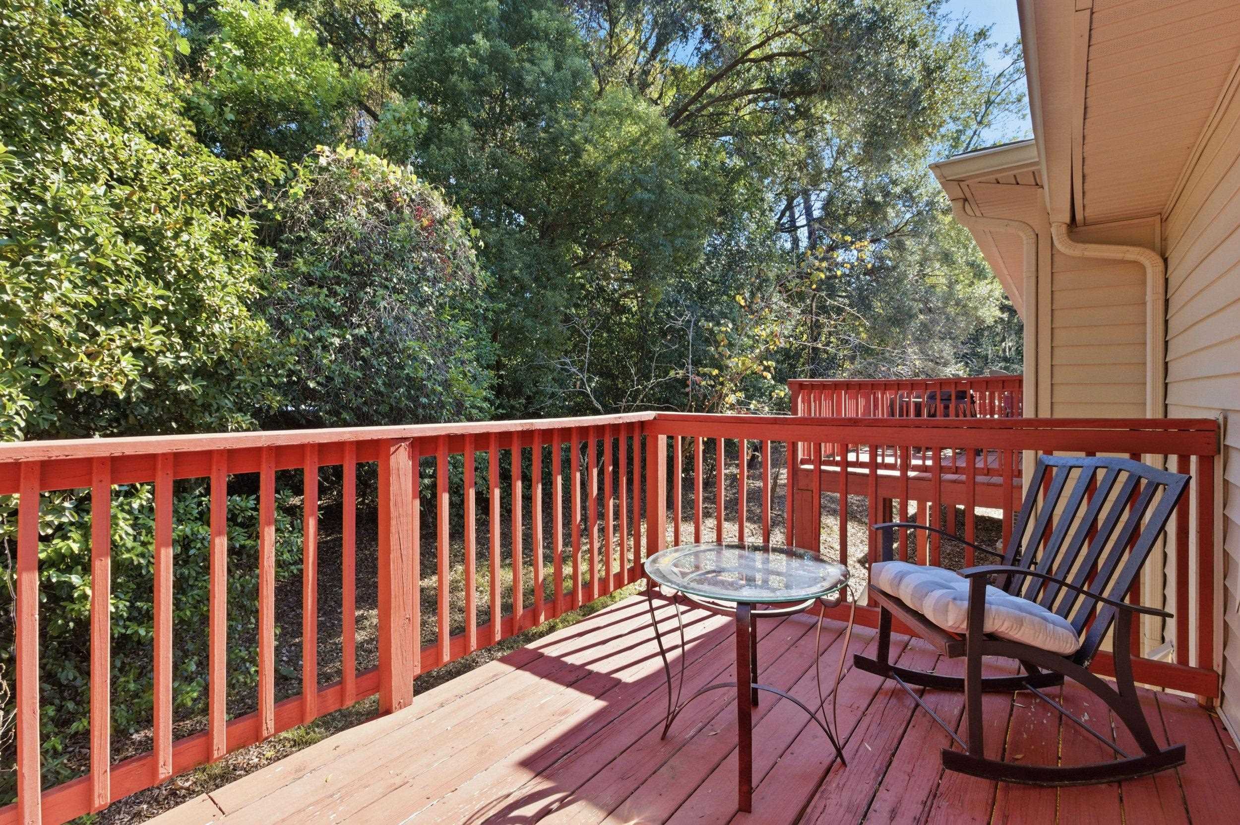 741 White Drive Unit: 32