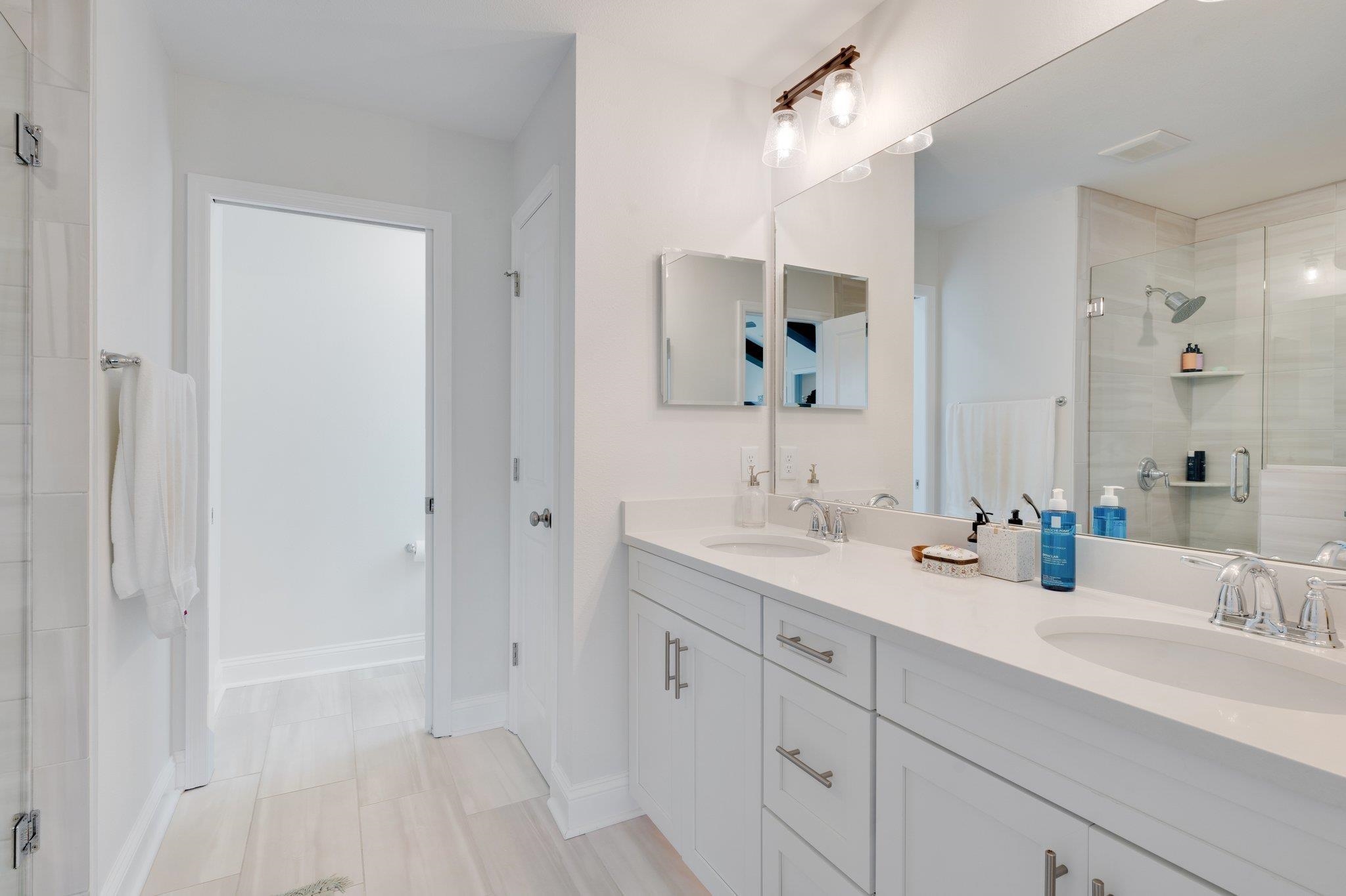 5631 Fletcher Oaks Drive