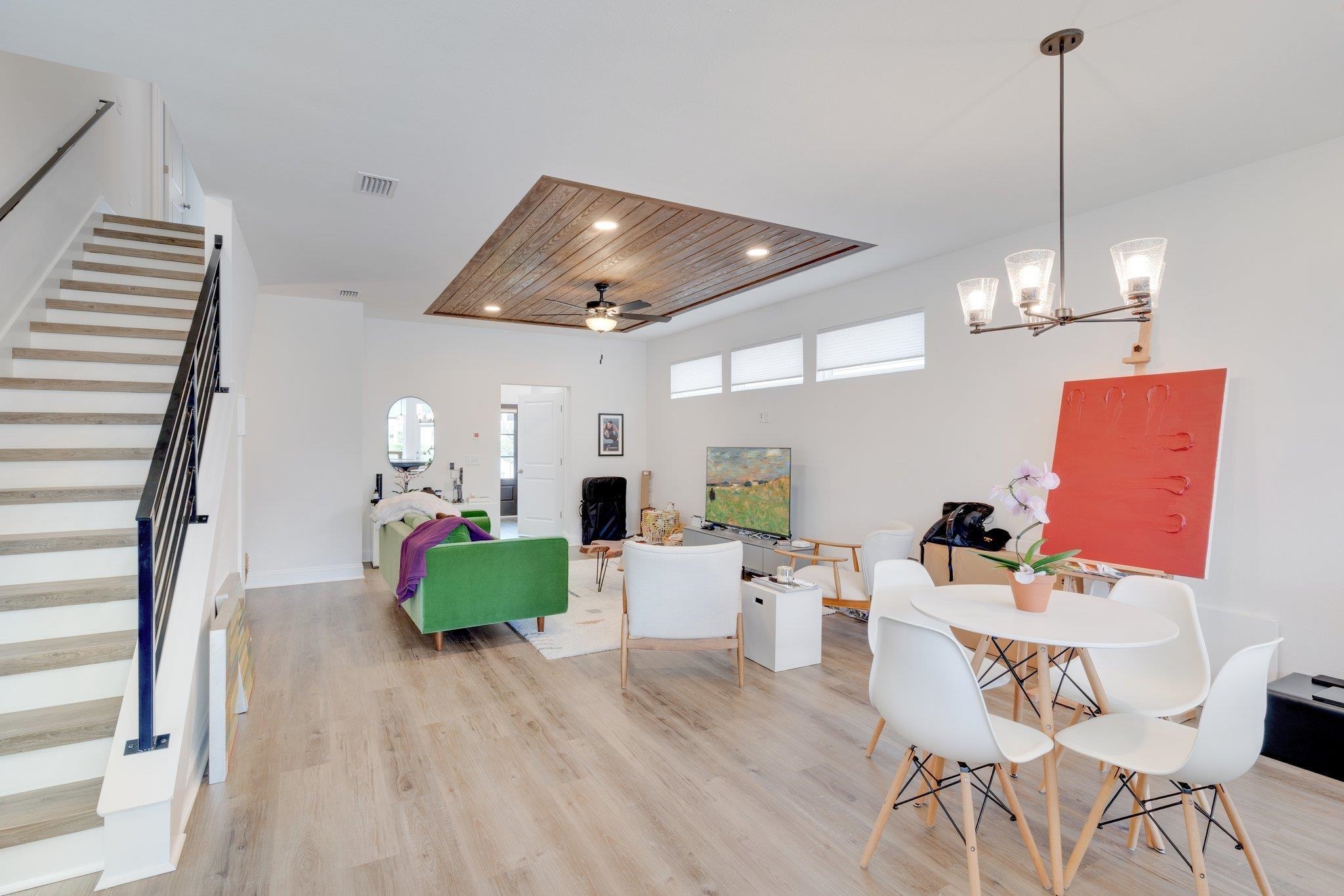 5631 Fletcher Oaks Drive