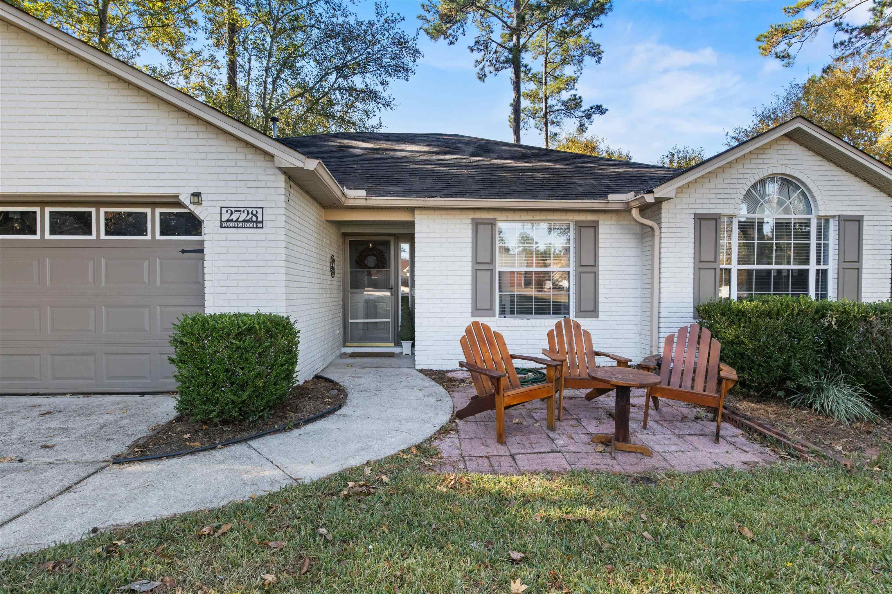 2728 Oakleigh Court