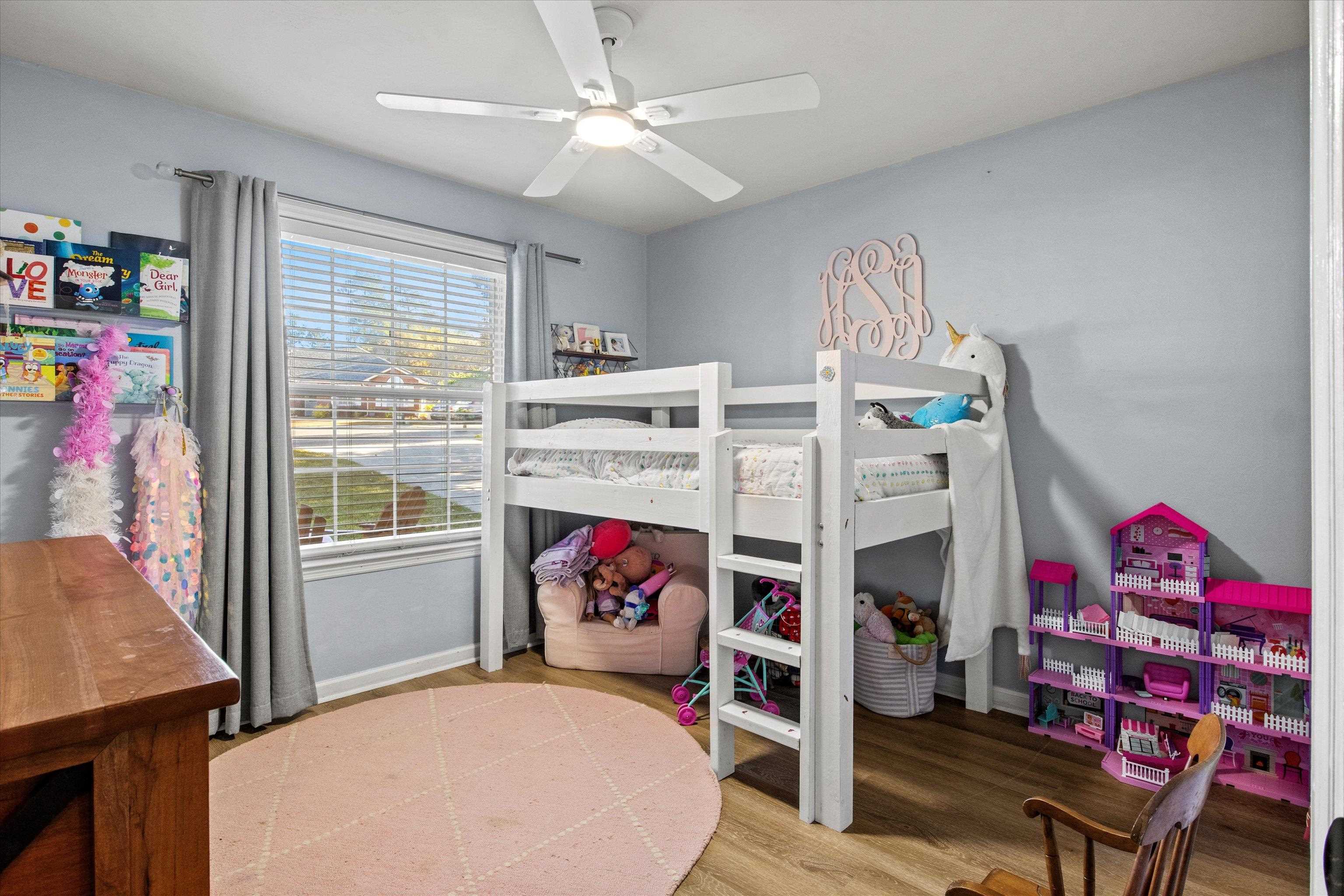 2728 Oakleigh Court