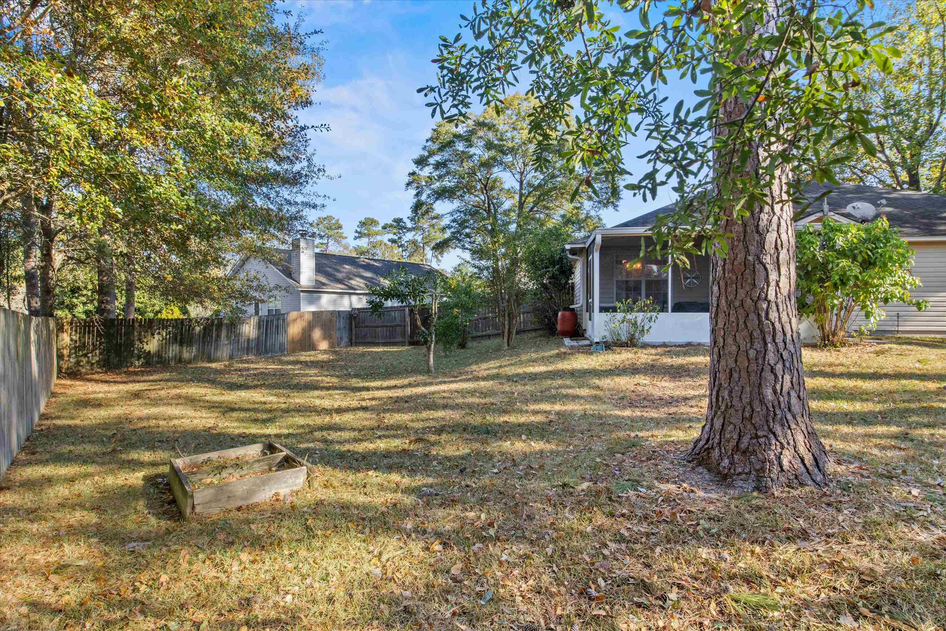 2728 Oakleigh Court