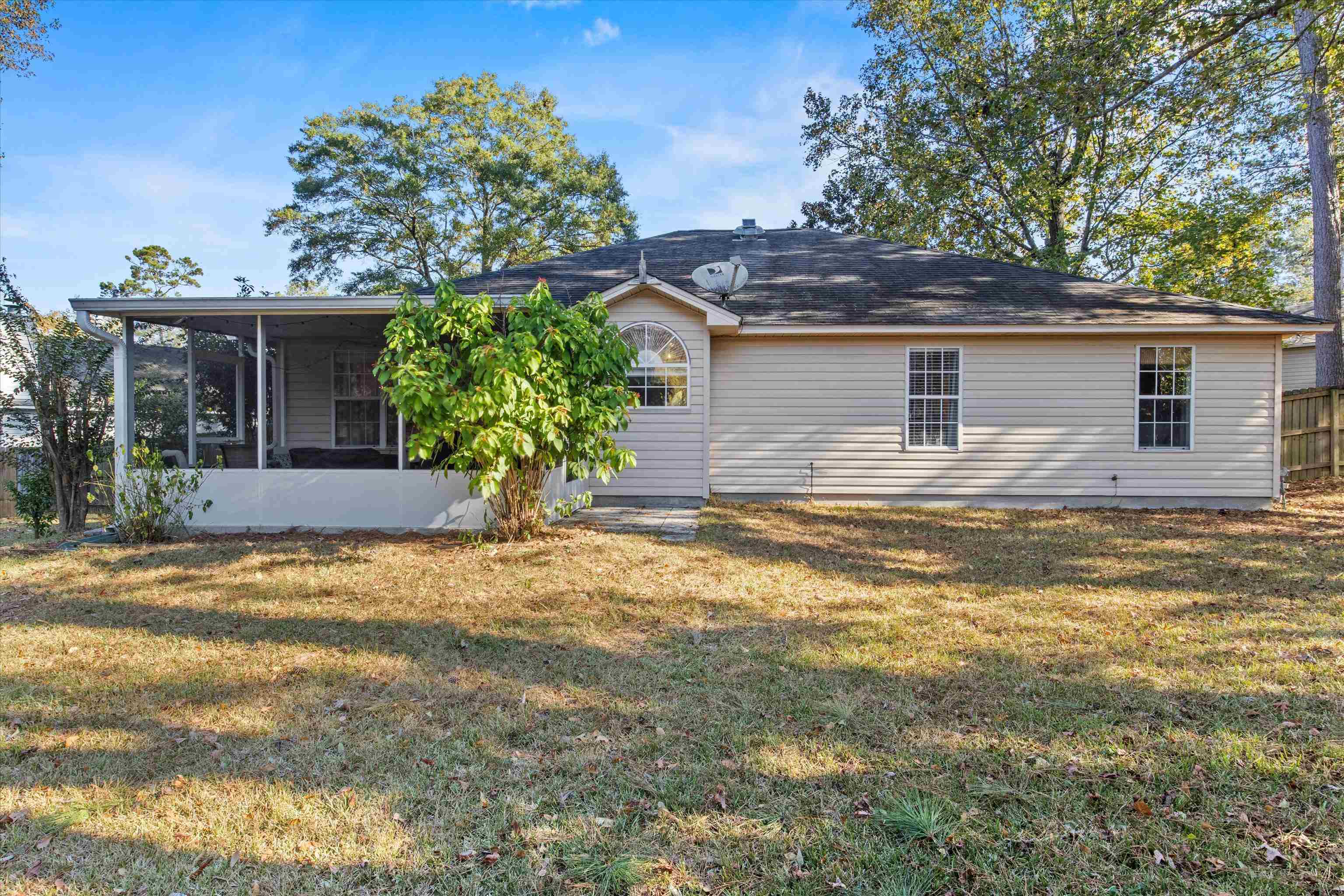 2728 Oakleigh Court