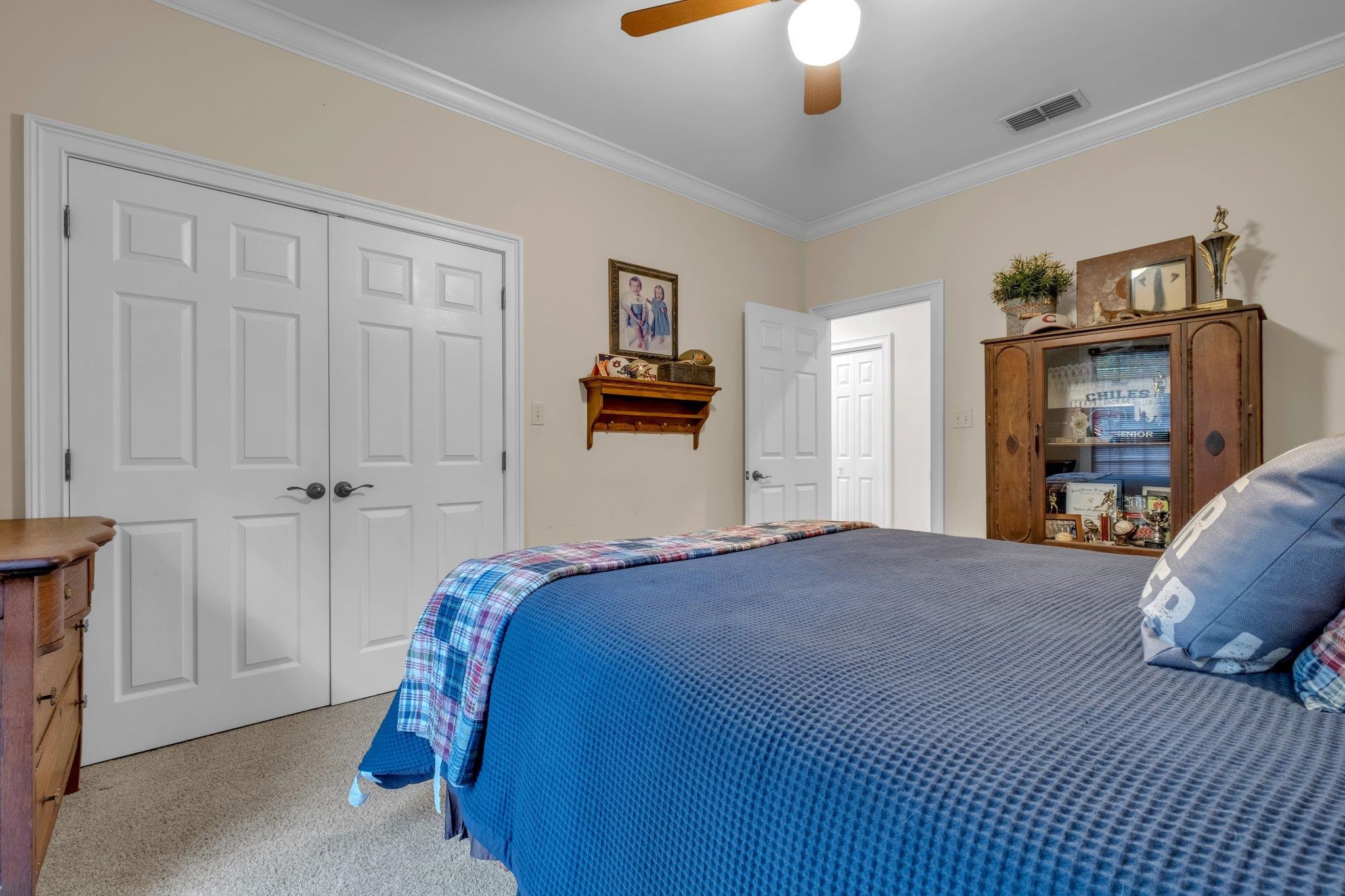 8555 Congressional Drive