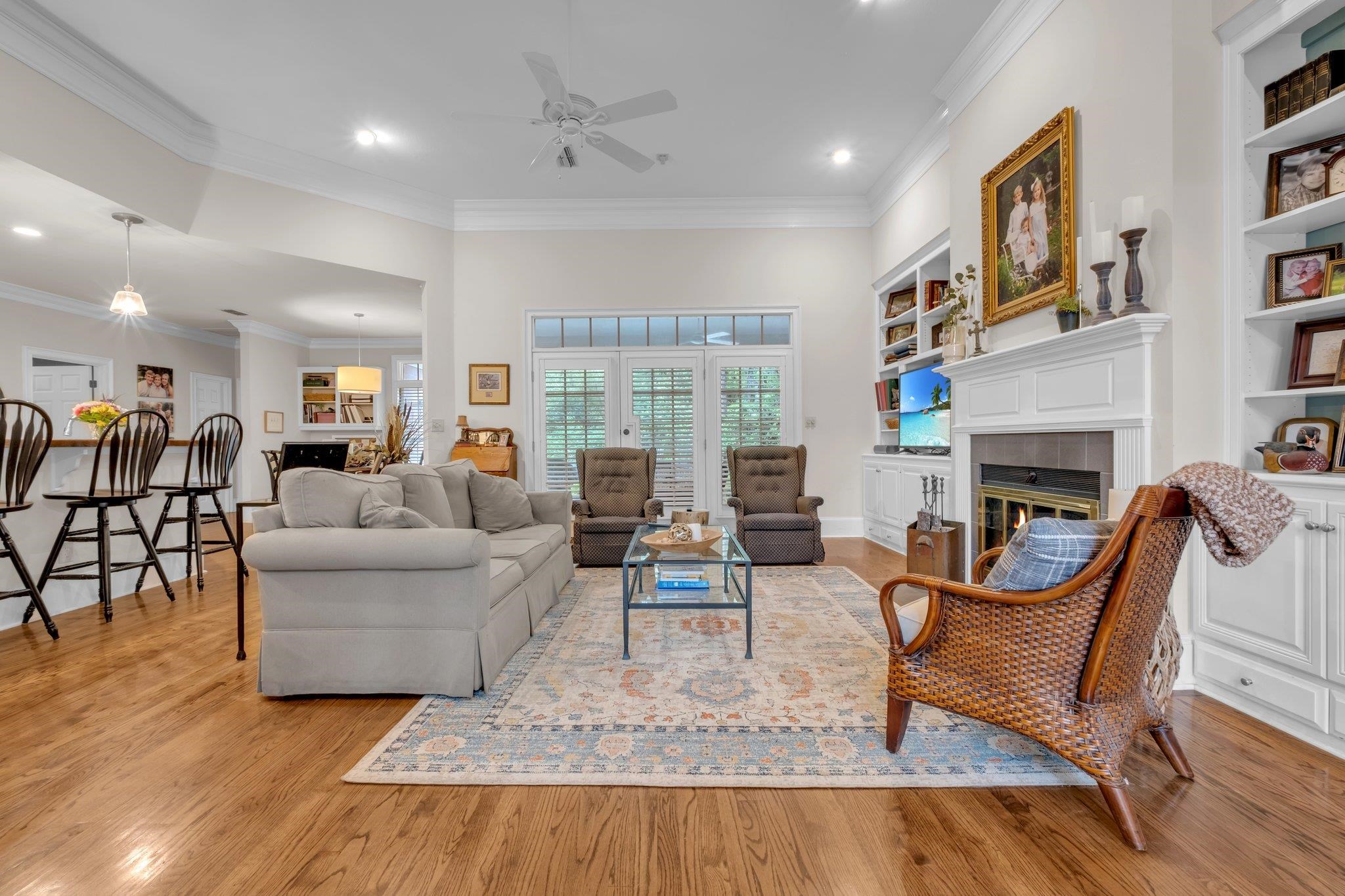 8555 Congressional Drive