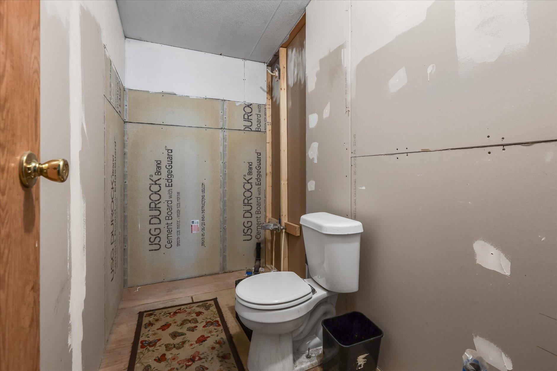 728 Sir Richard Road