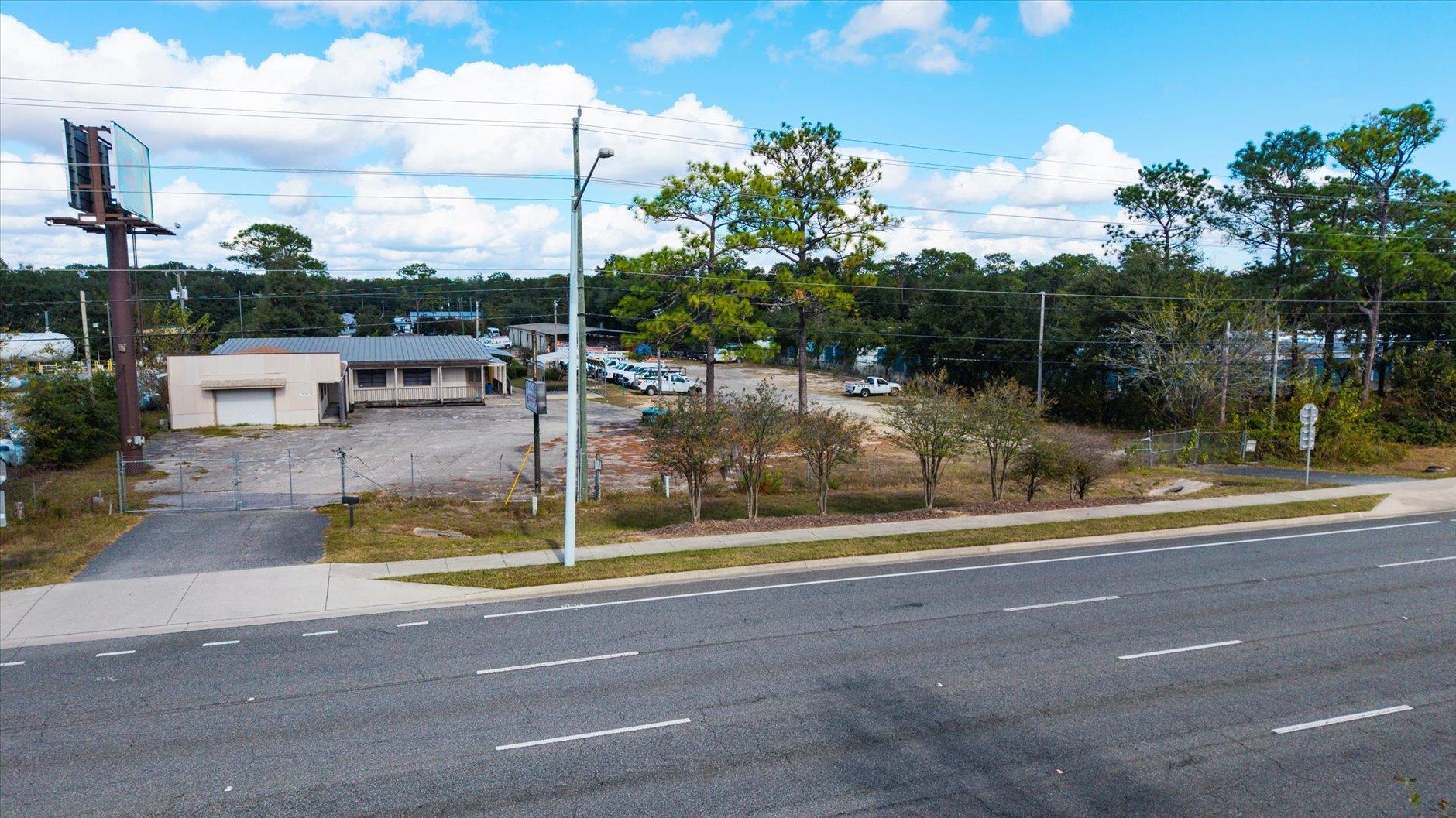 5301 SW Capital Circle