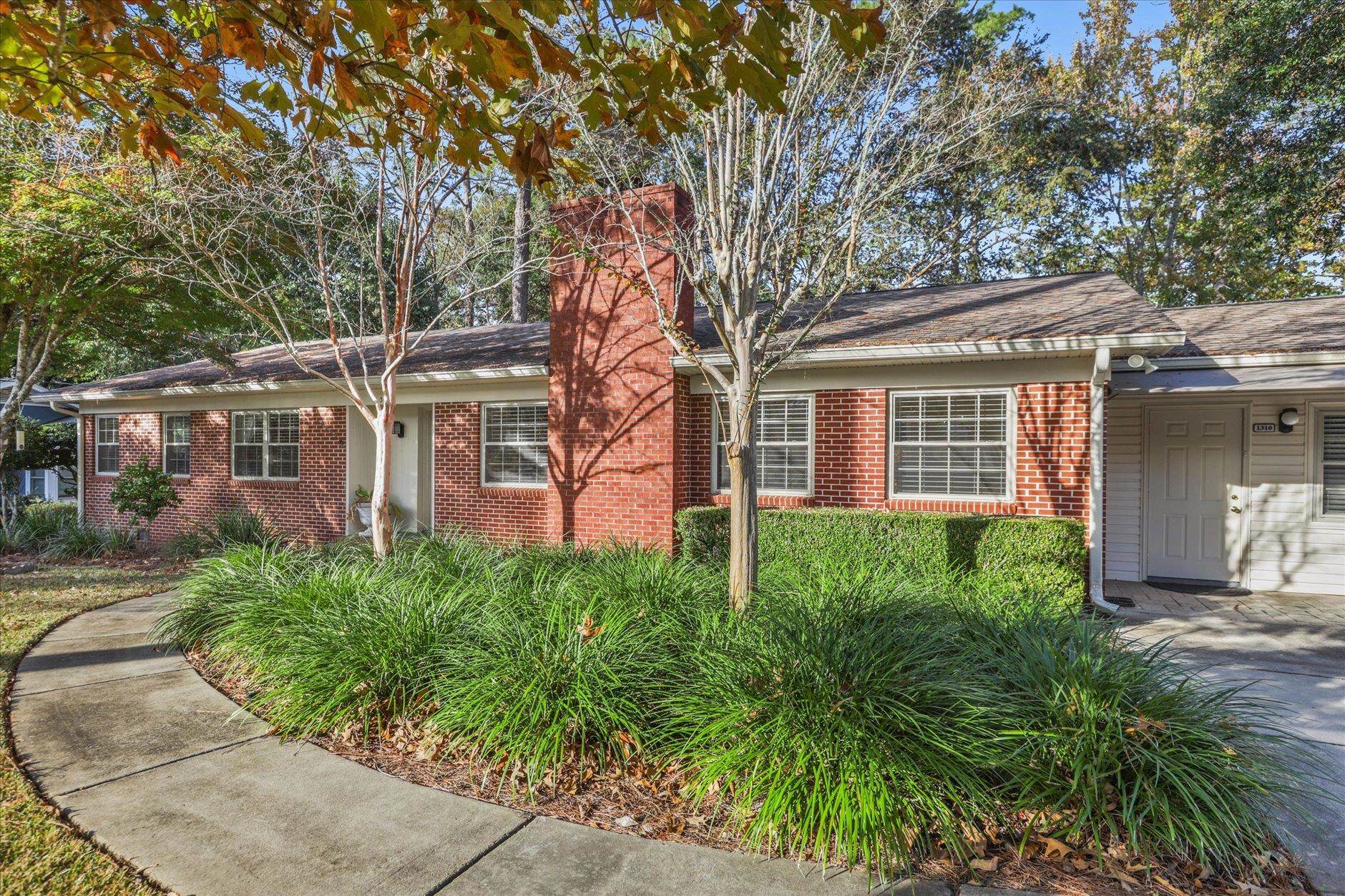 1310 Dillard Street