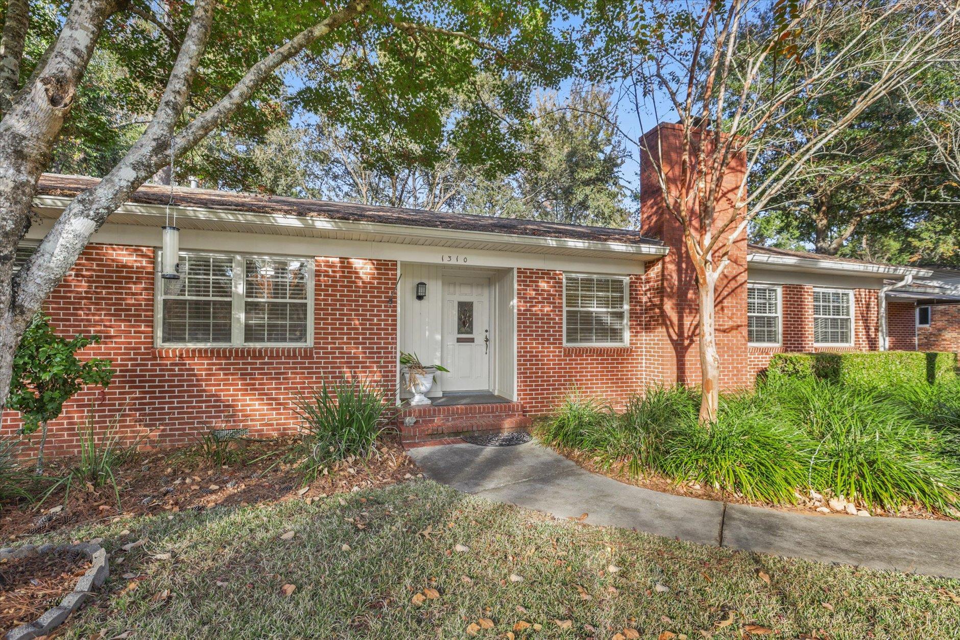 1310 Dillard Street