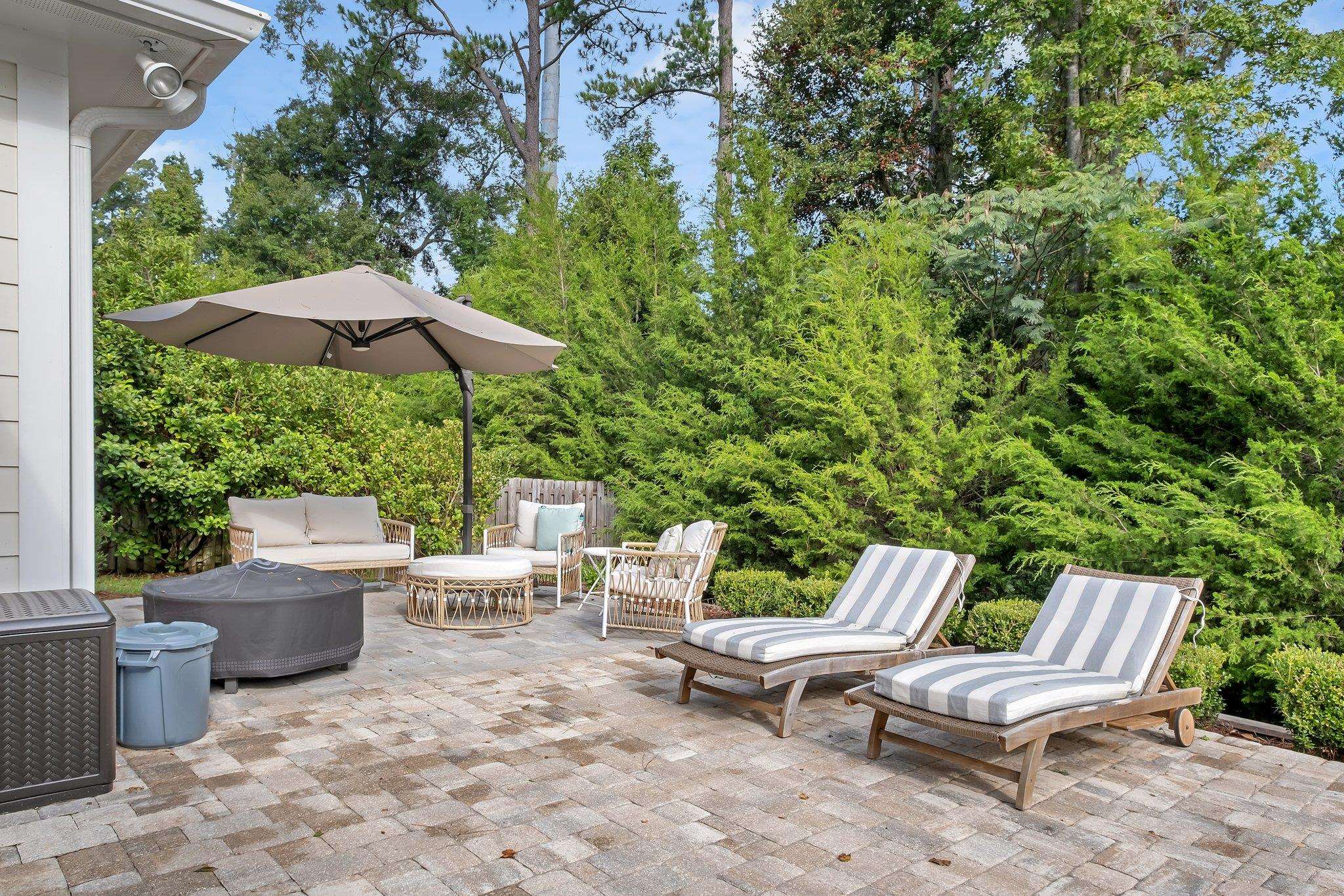 2225 Blakely Court