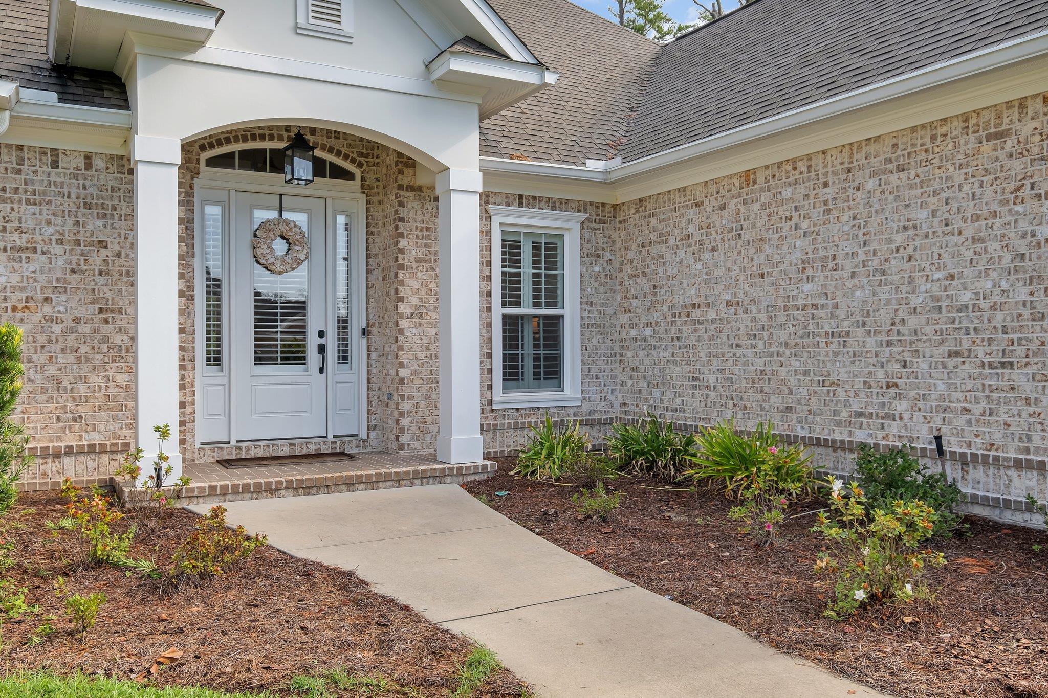 2225 Blakely Court