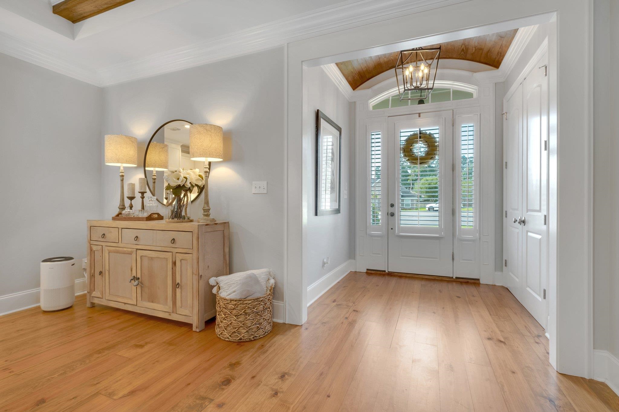 2225 Blakely Court
