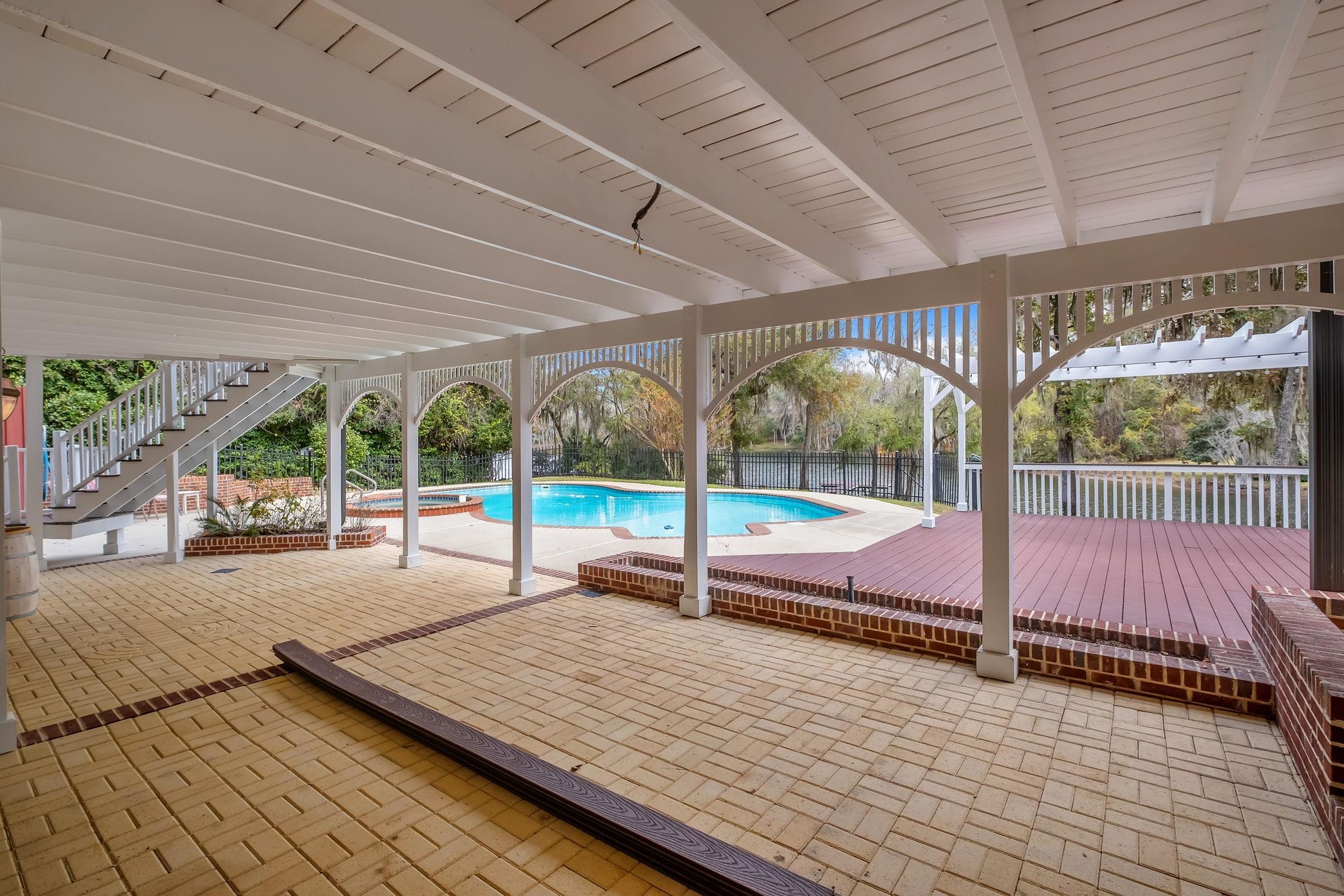 5351 Pembridge Place