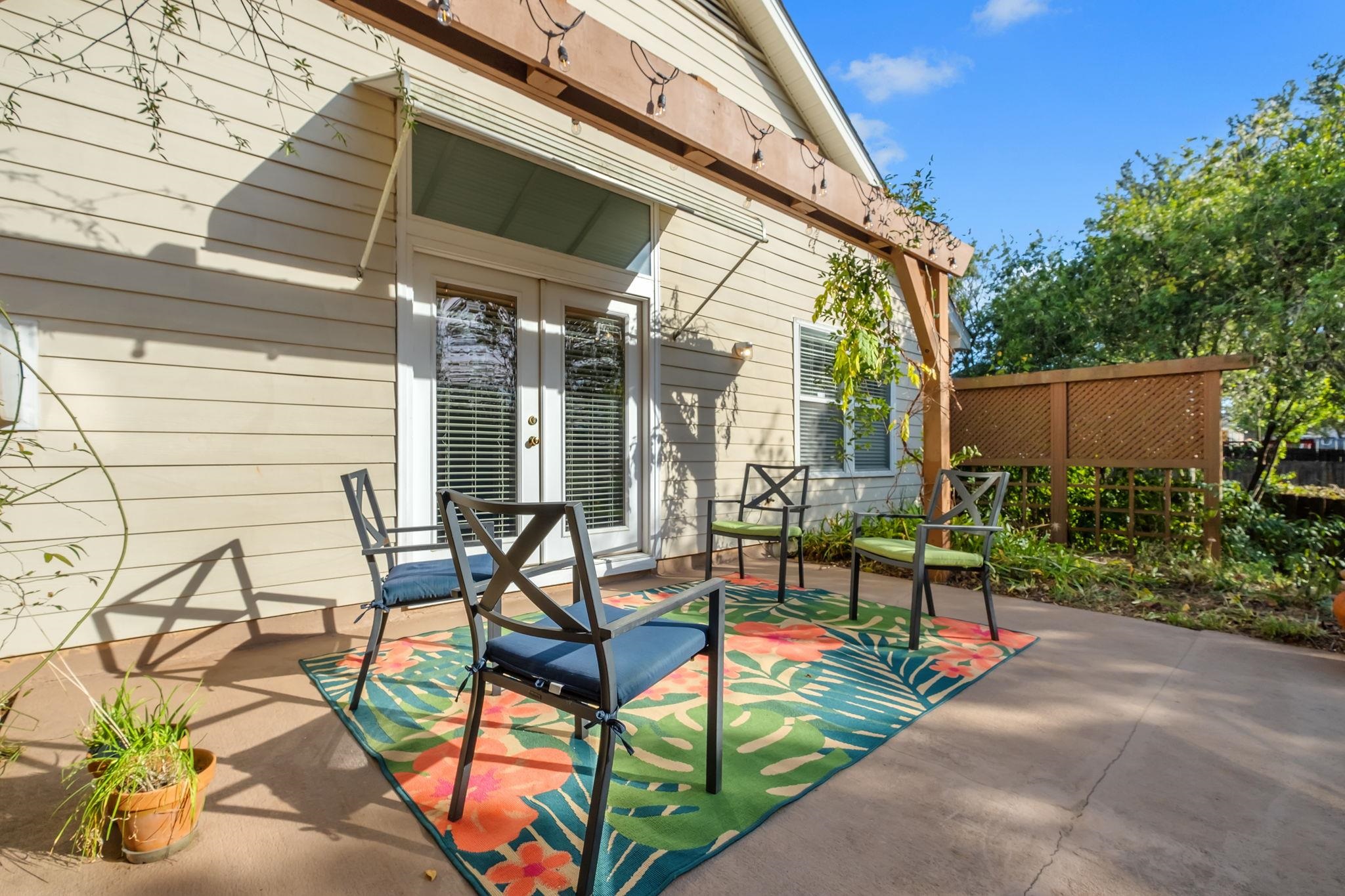 1046 Piney Z Plantation Road