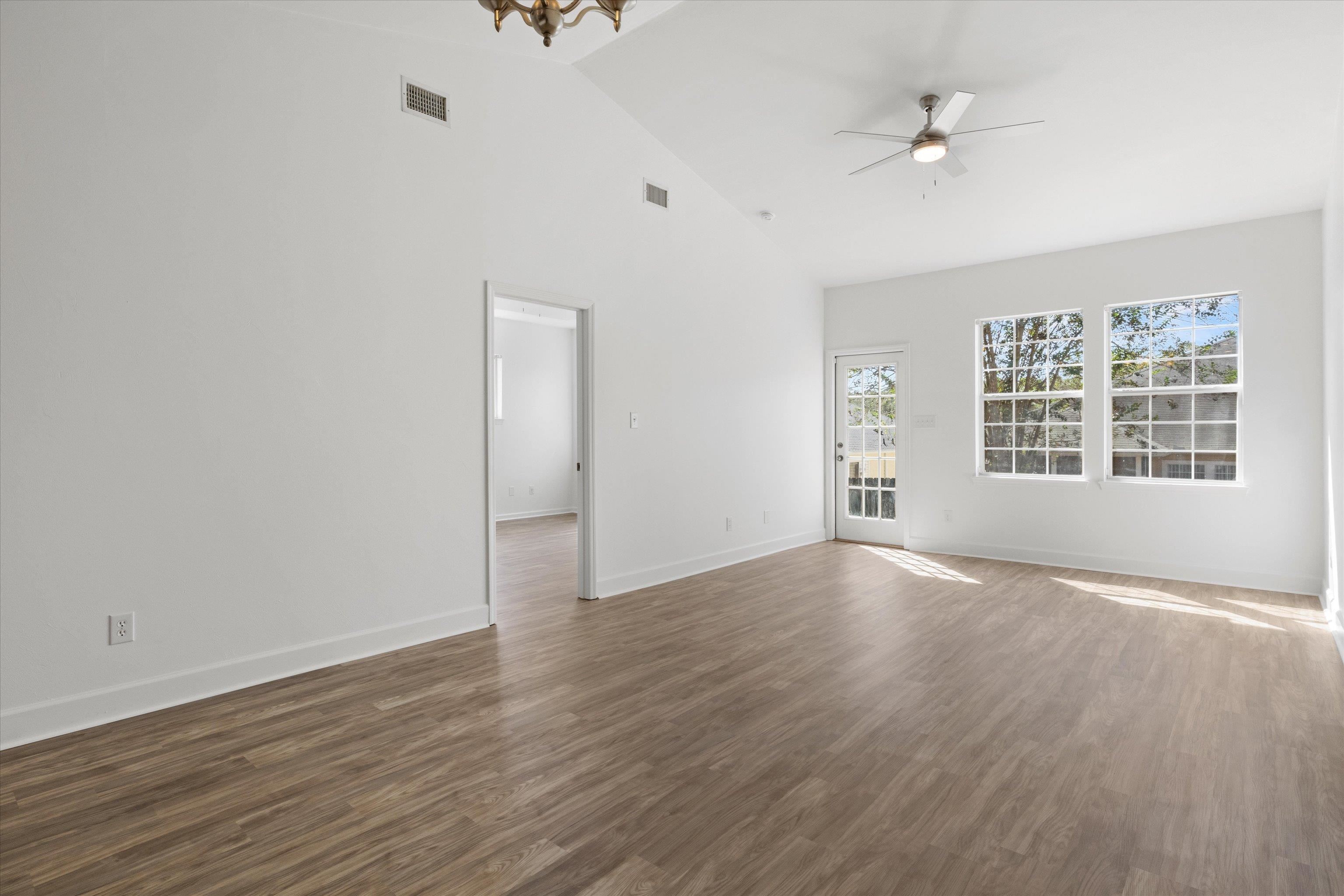 5509 Hampton Oak Place