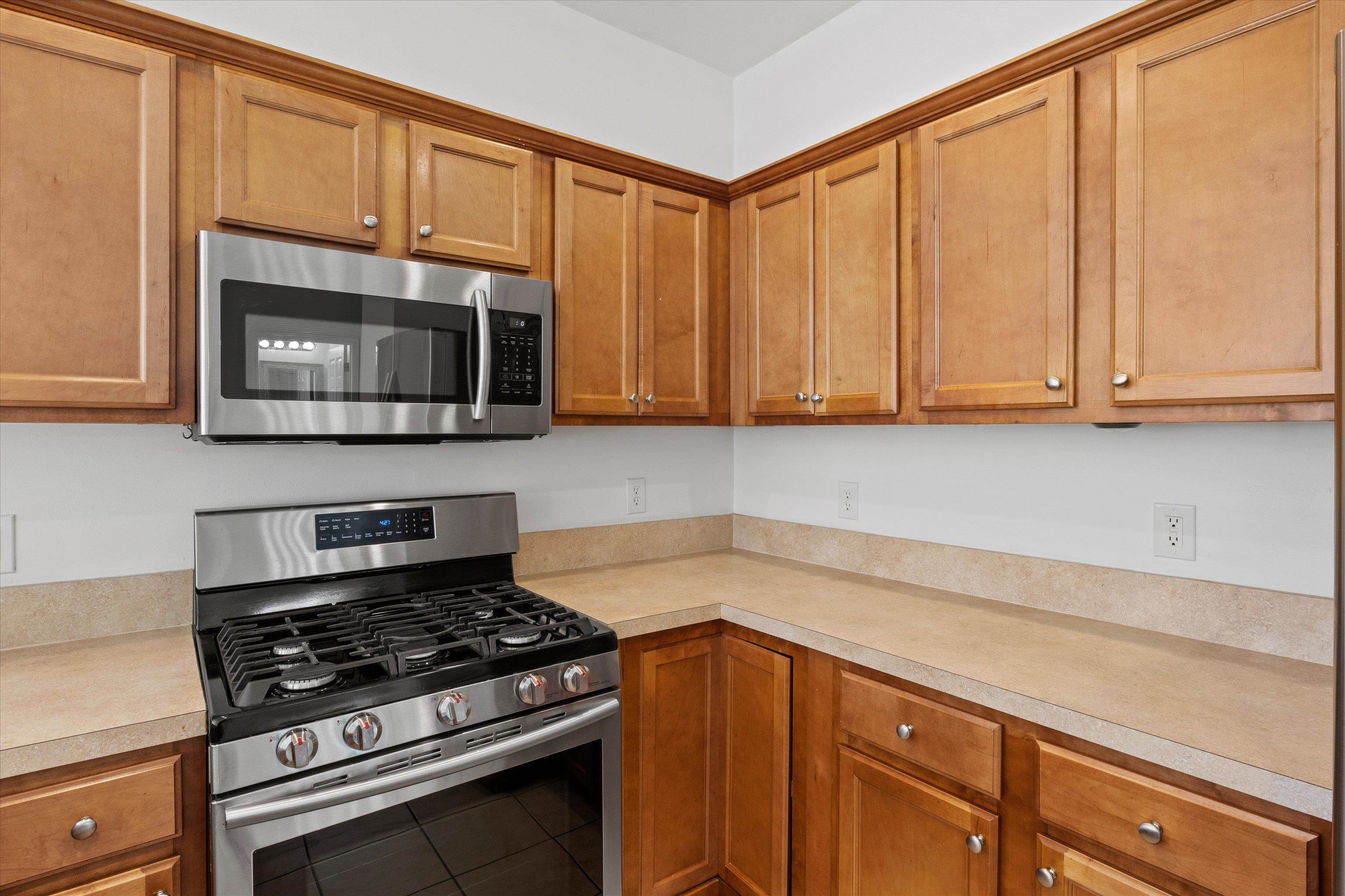 5509 Hampton Oak Place