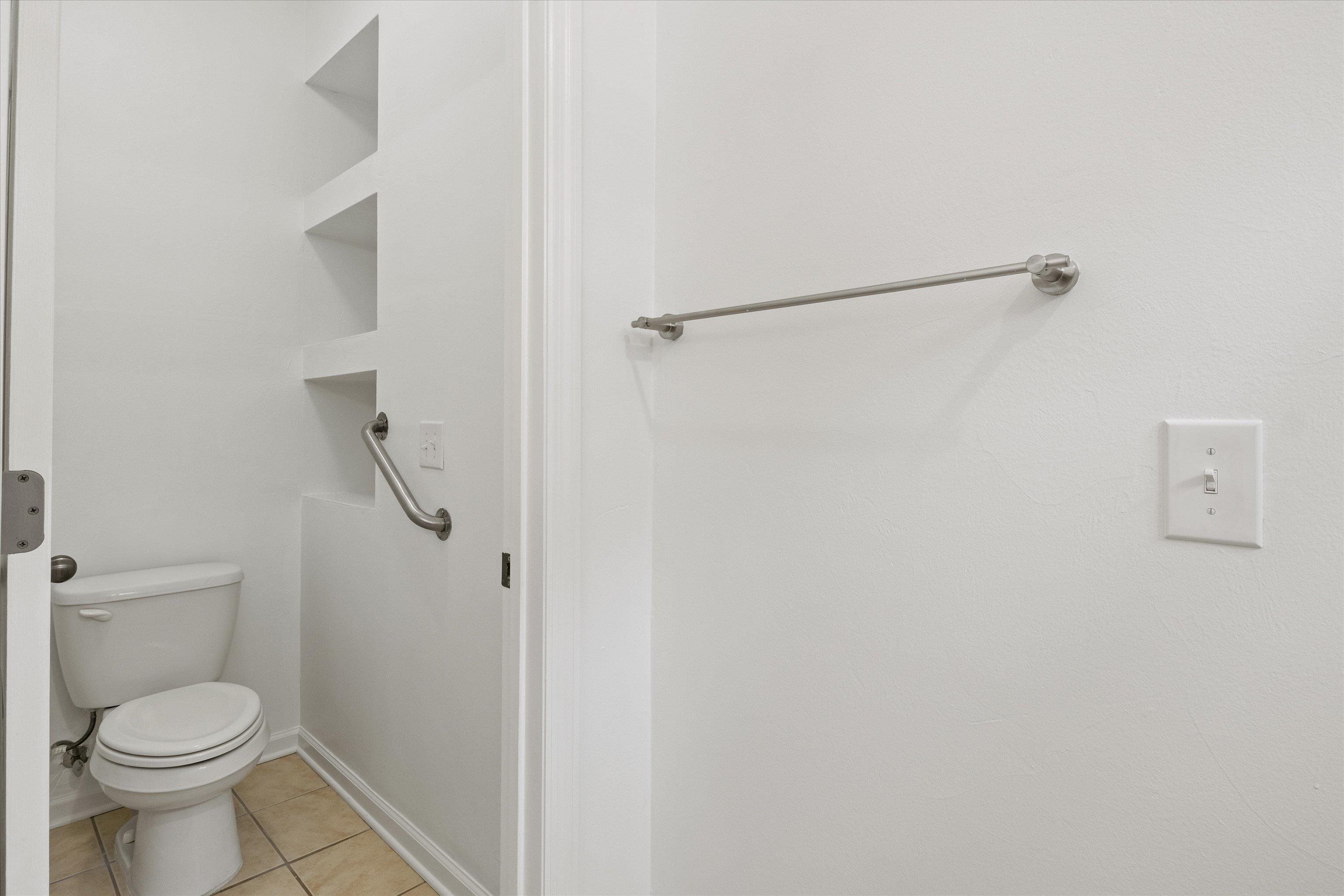 5509 Hampton Oak Place