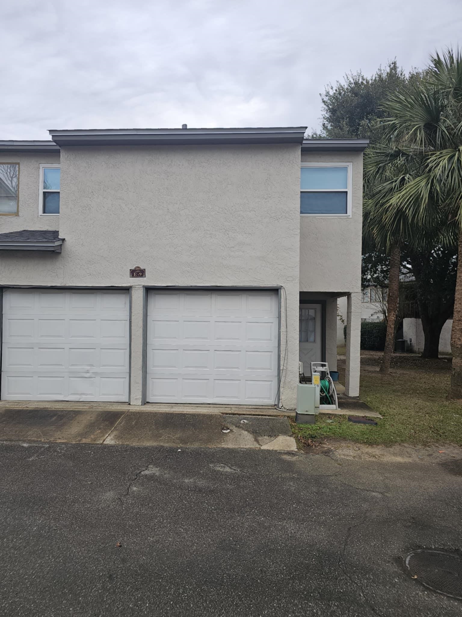 1323 Airport Drive Unit: E09
