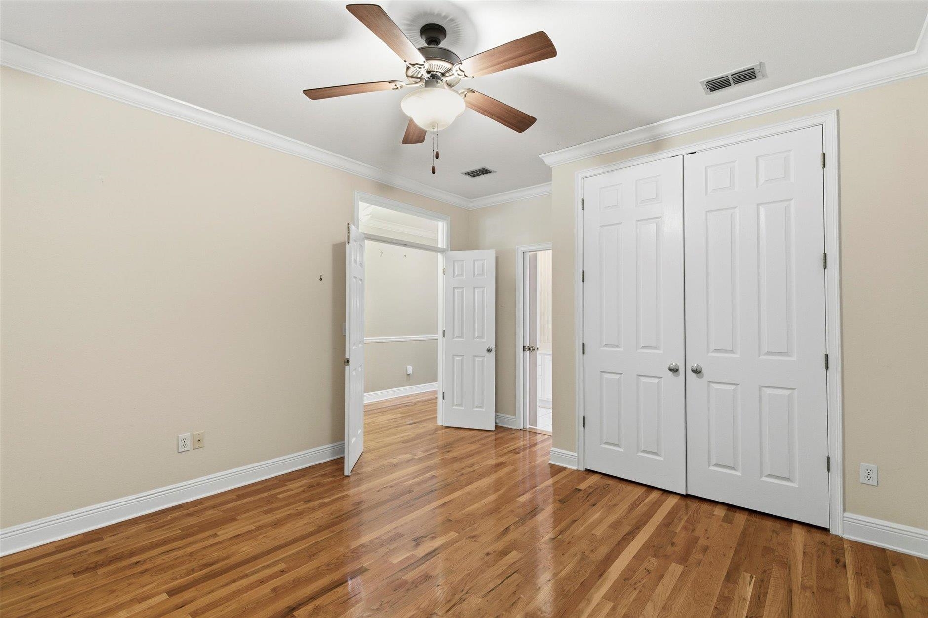 3343 Piping Rock