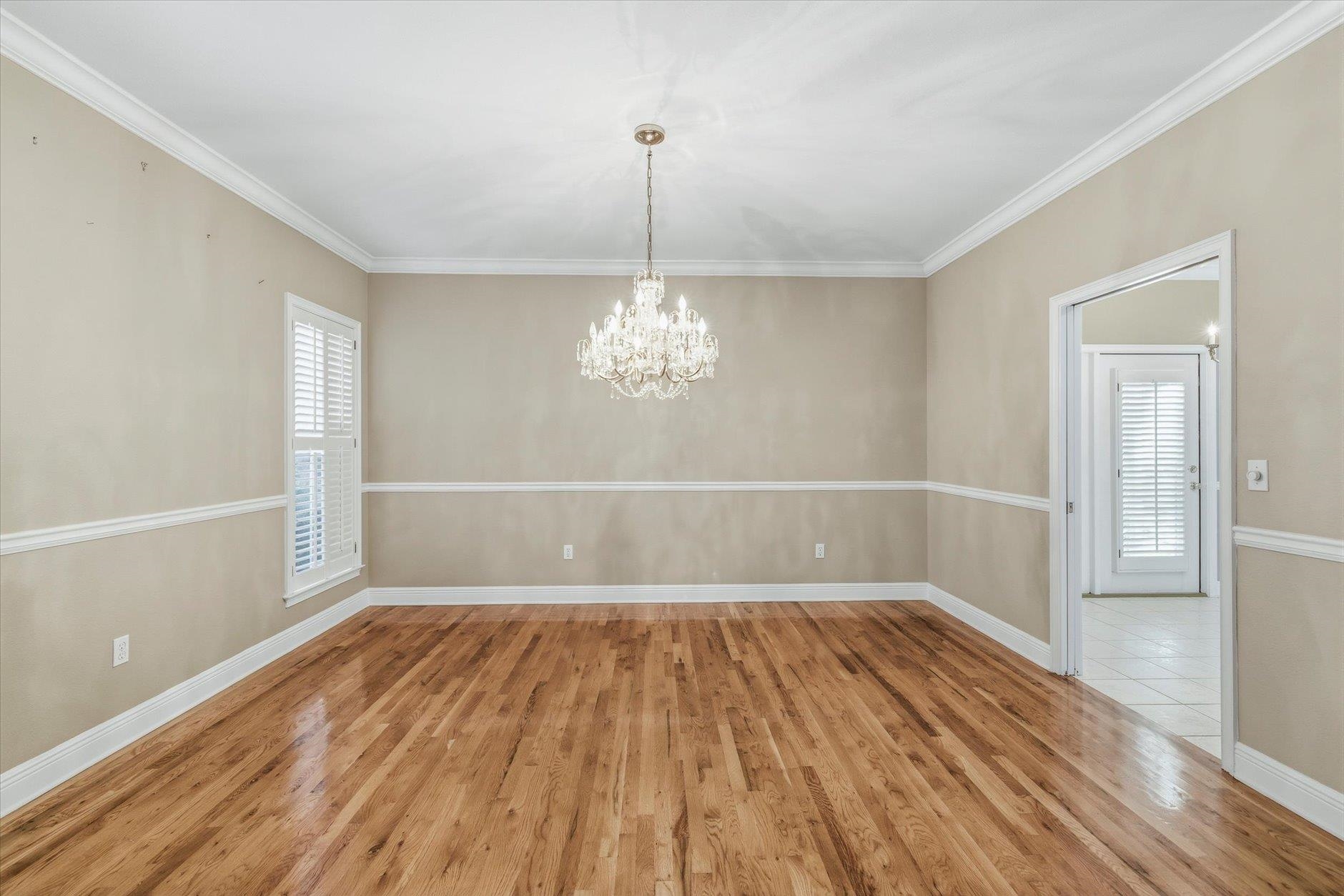 3343 Piping Rock