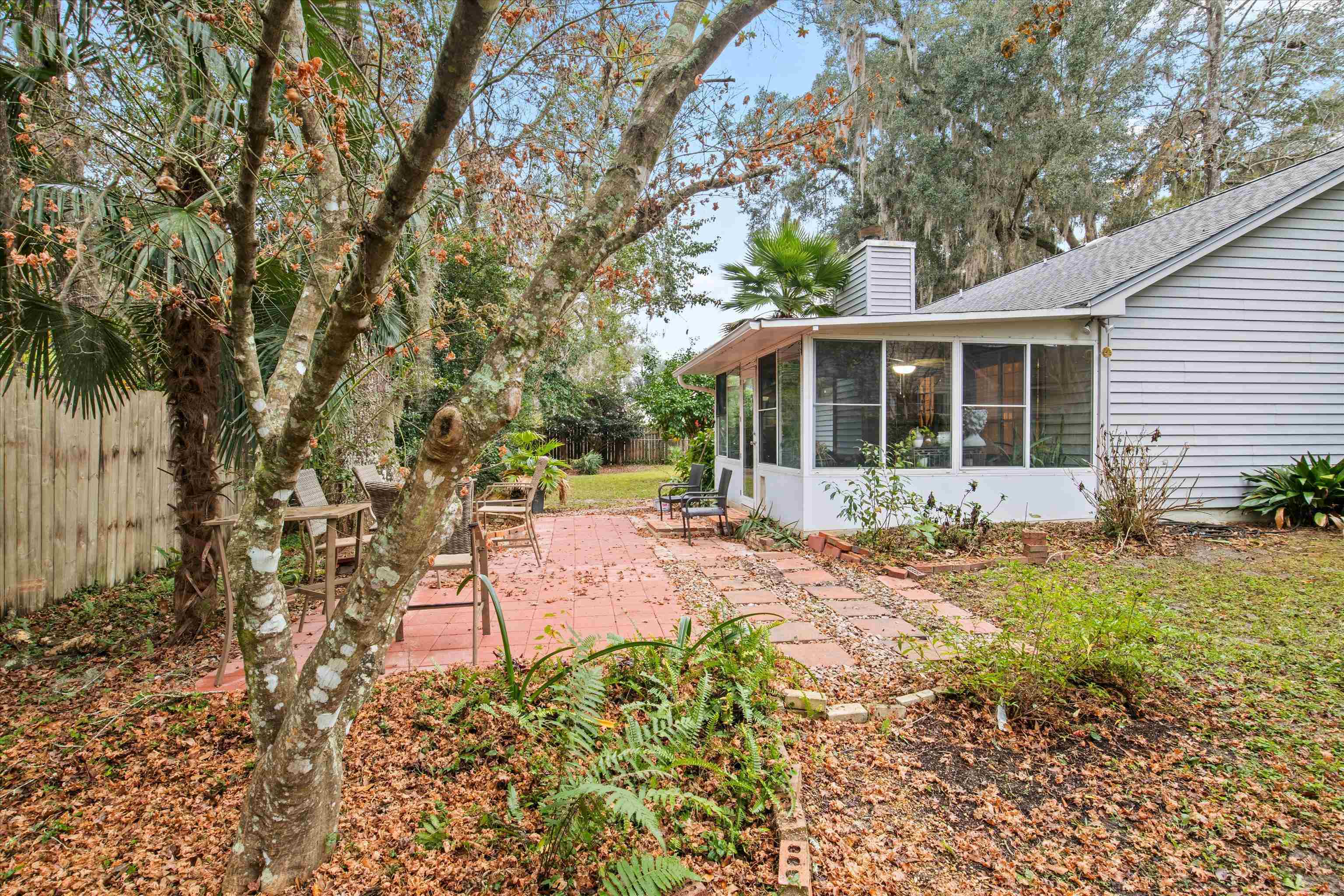 767 Violet Street