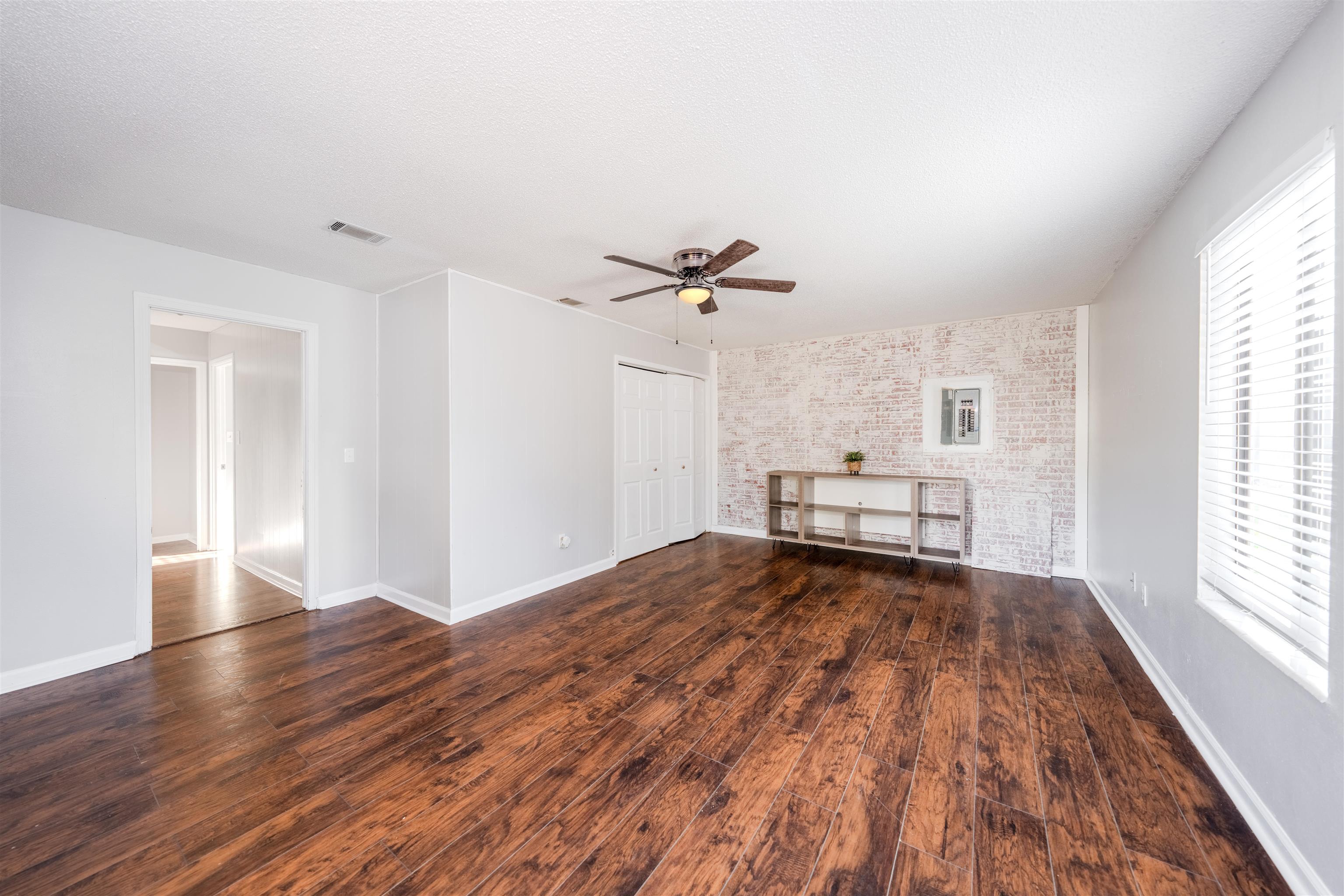 3305 Vassar Court