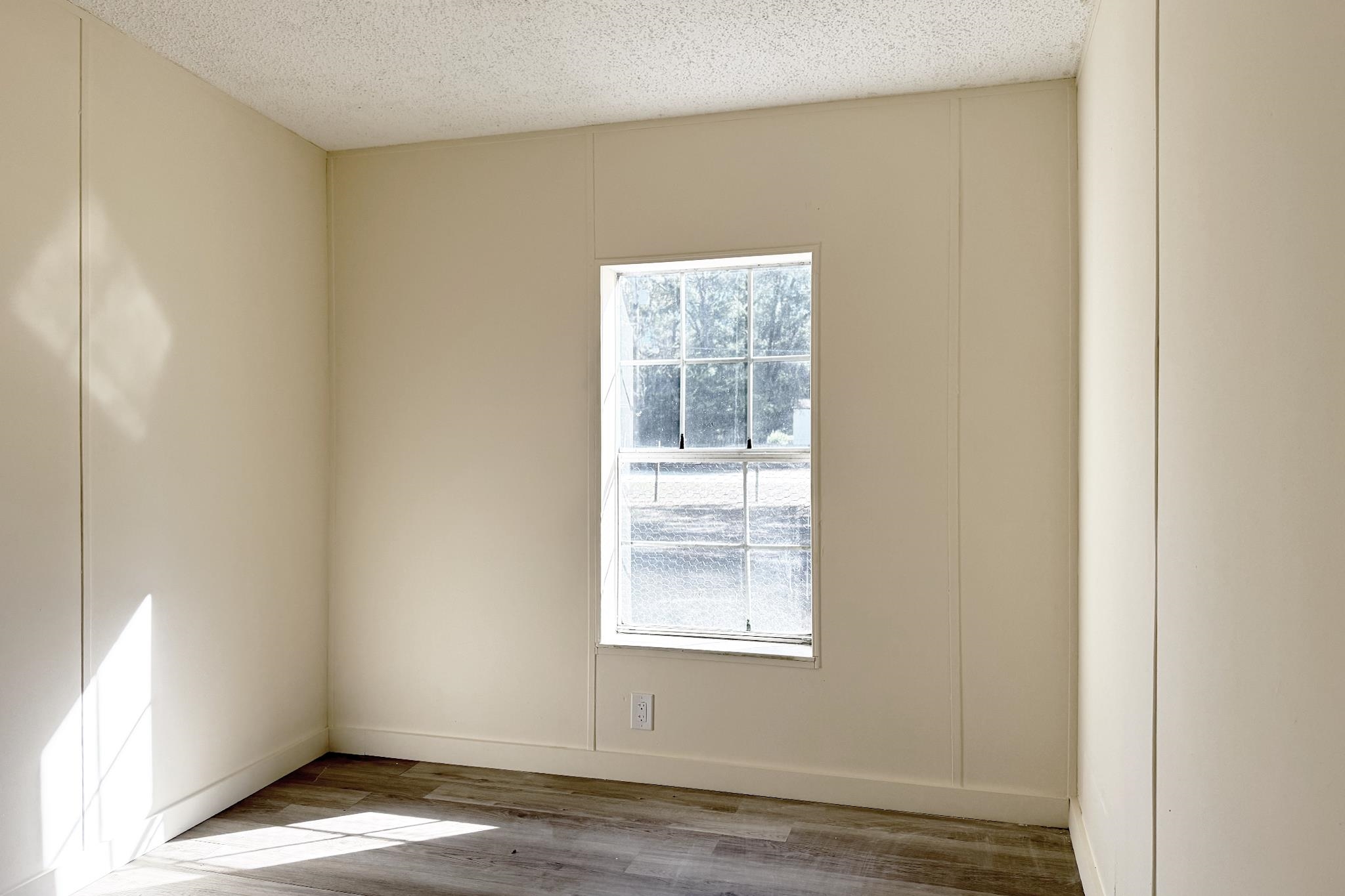 10086 SPRING SINK Road