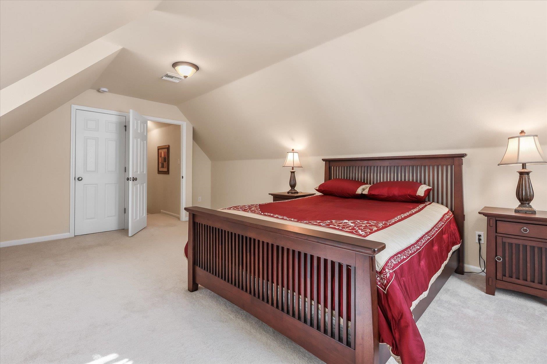 3464 Cedarwood Trail