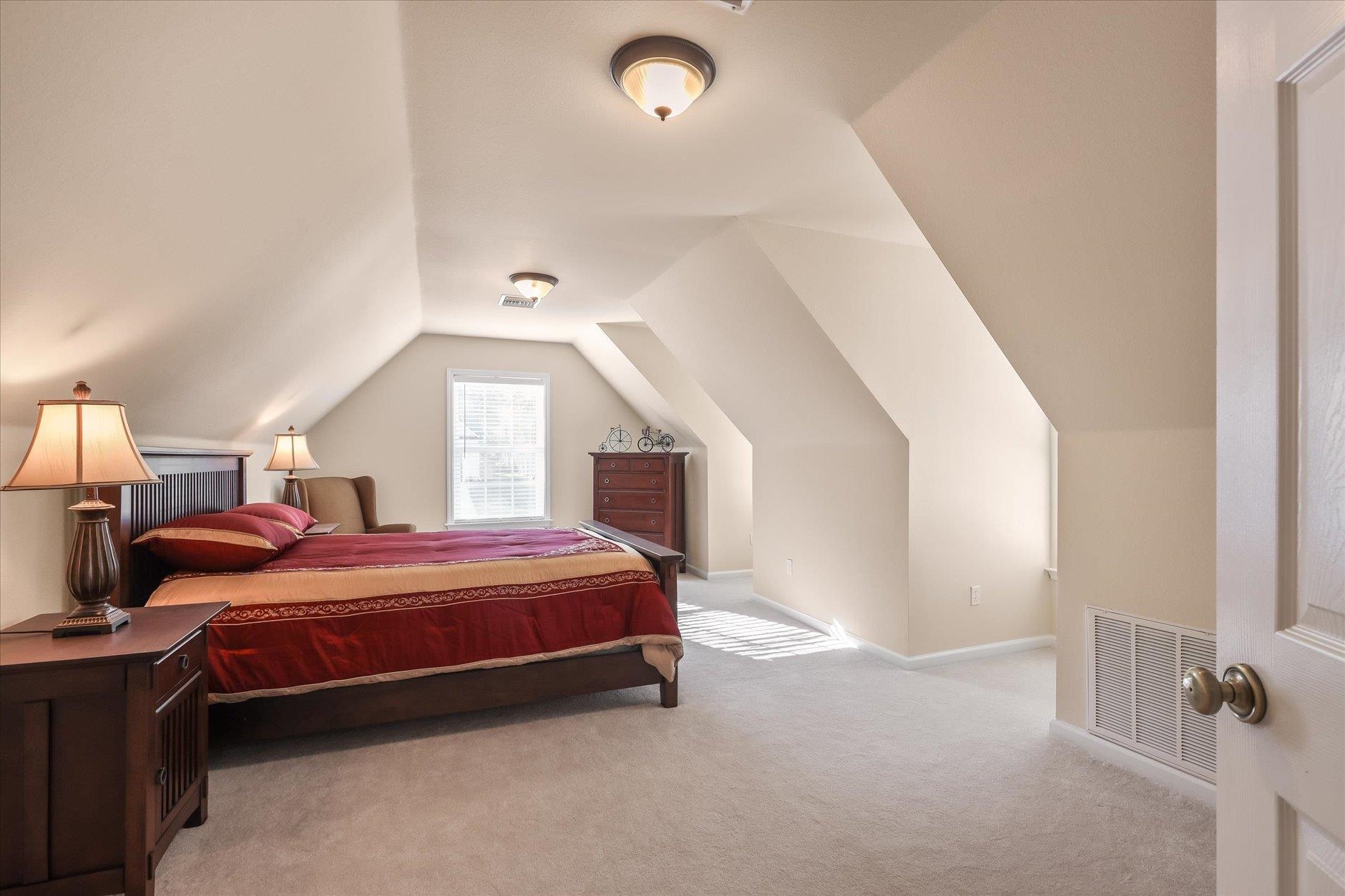 3464 Cedarwood Trail