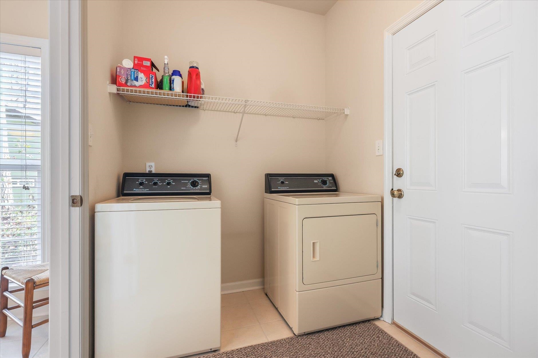 3464 Cedarwood Trail