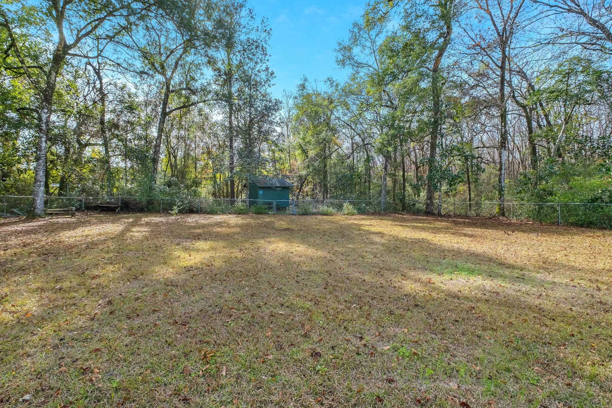 117 Shadow Oak Circle