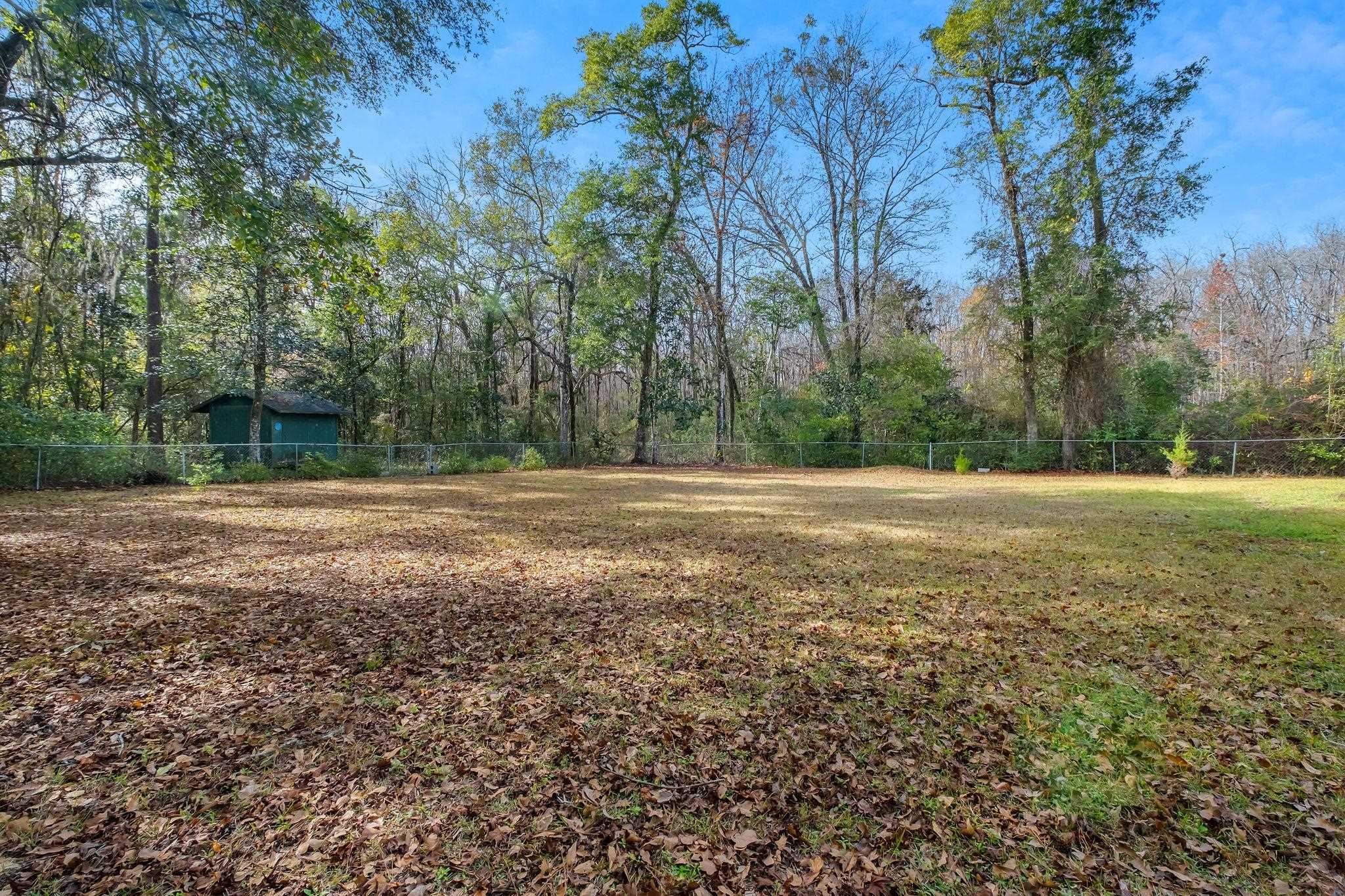 117 Shadow Oak Circle