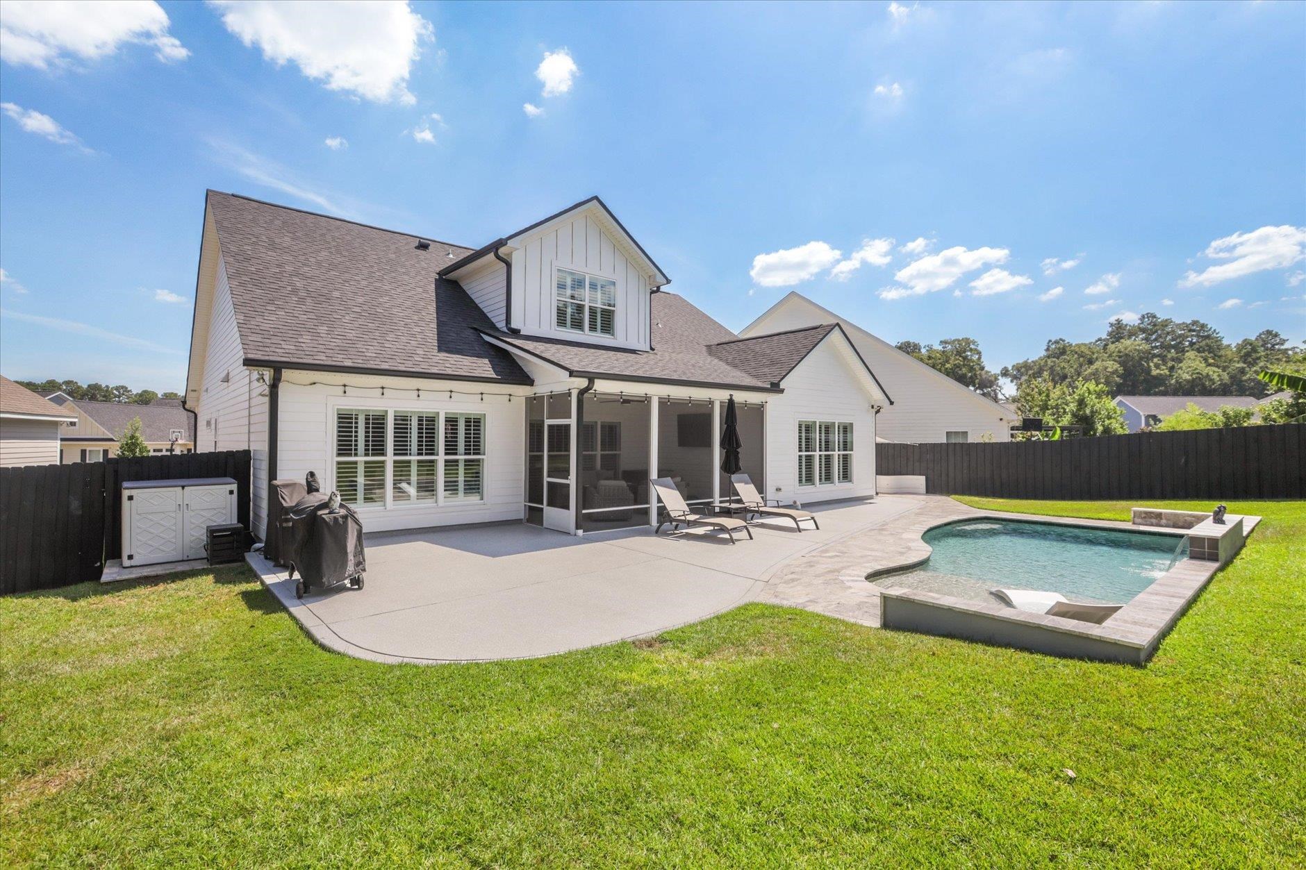 5160 Royal Fern Circle