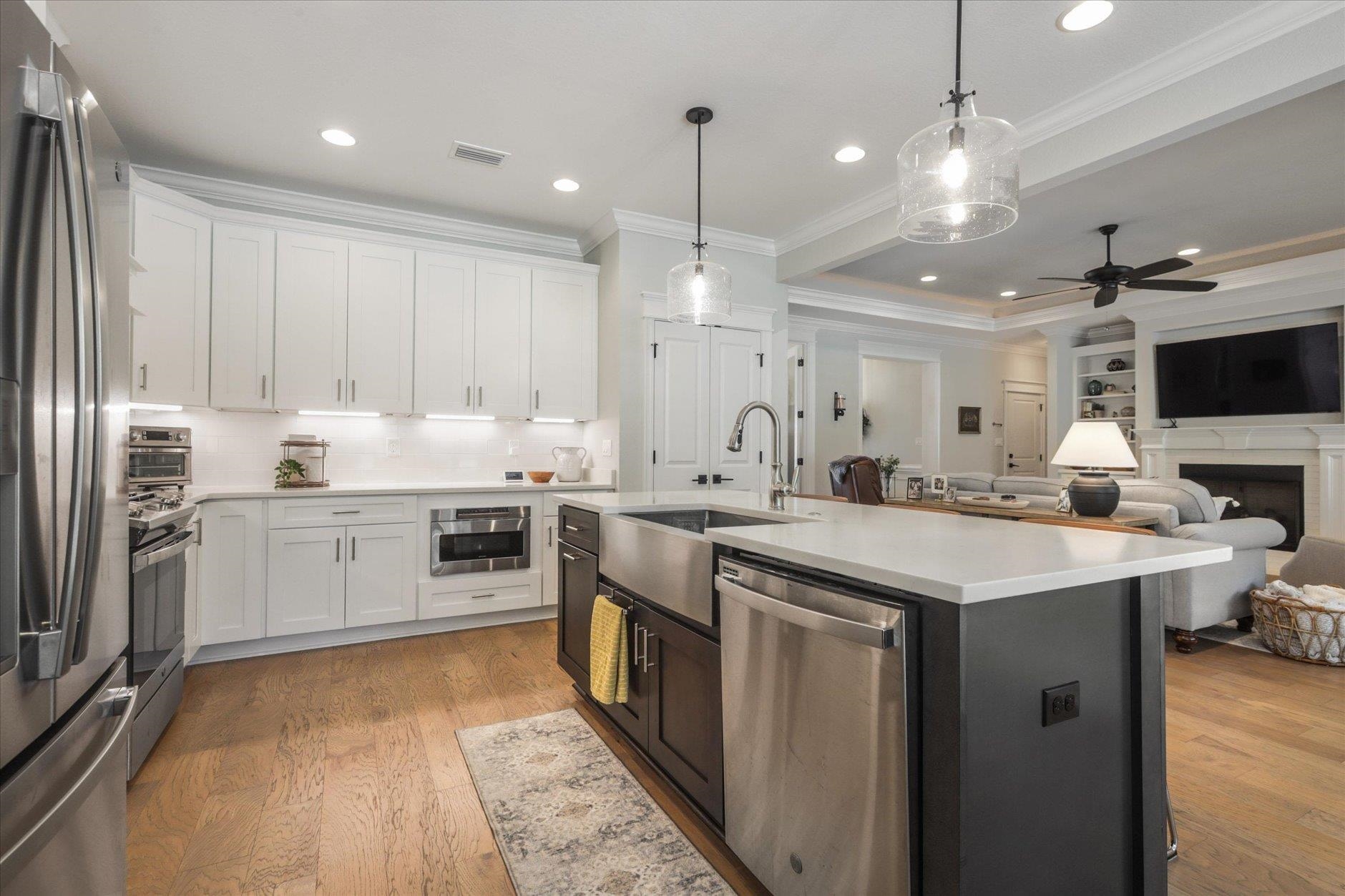 5160 Royal Fern Circle