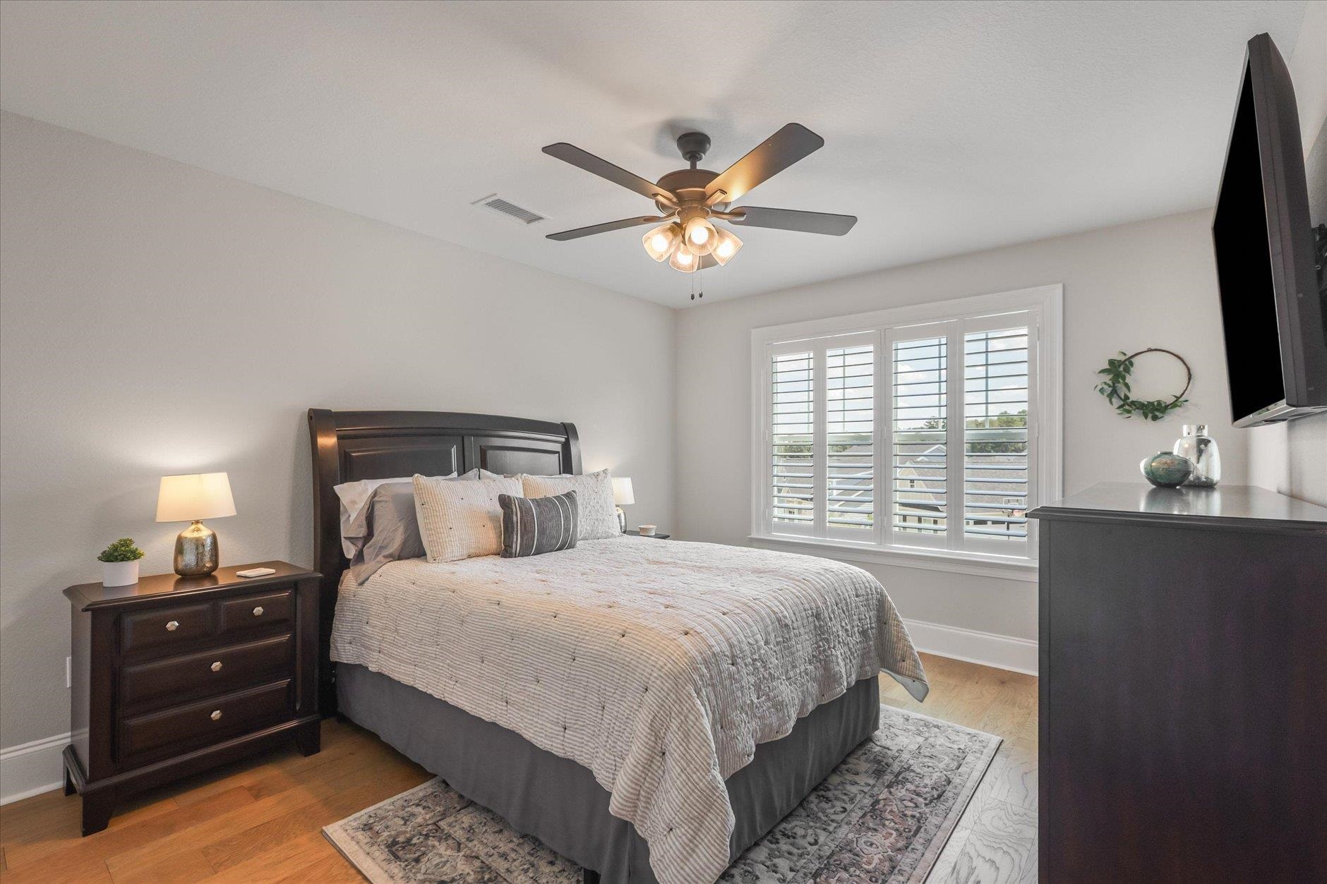 5160 Royal Fern Circle